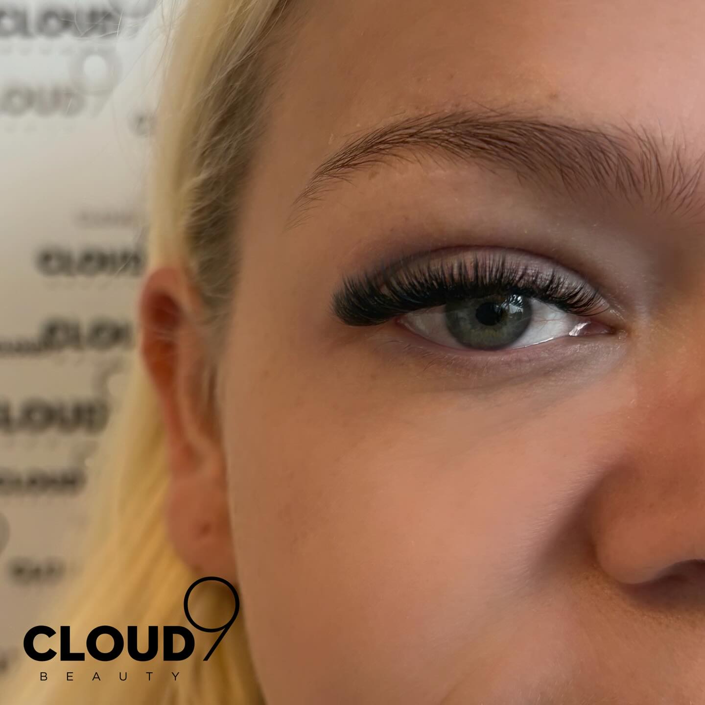 Lash Extensions: Weil ich morgens Besseres zu tun hab als tuschen.