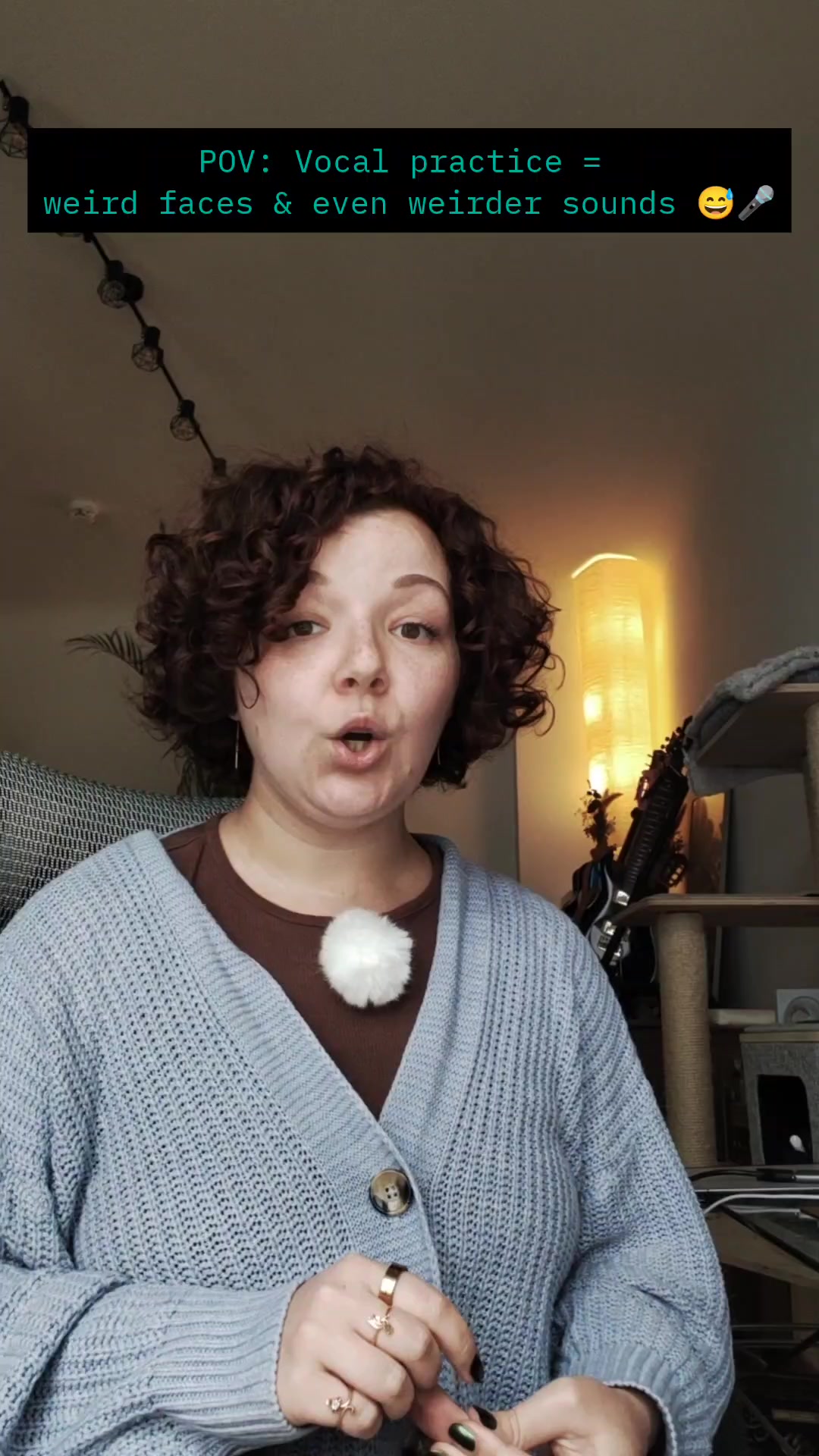 Yes, vocal practice sometimes sounds… weird.
Squeaks, slides, sirens, cartoon noises — all welcome here.
Because freedom often sounds silly before it sounds beautiful.
🌿 This is what healing your voice really looks like.
#vocalpractice
#funnyvocalnoises
#singingreality
#vocalwarmups
#behindthesing
#singingjourney
#gentlevocalcoach
#realvoicework
#sillybutserious
#singersofinstagram
#voicetraining
#singwithoutfear
#thisiswhatgrowthsoundslike