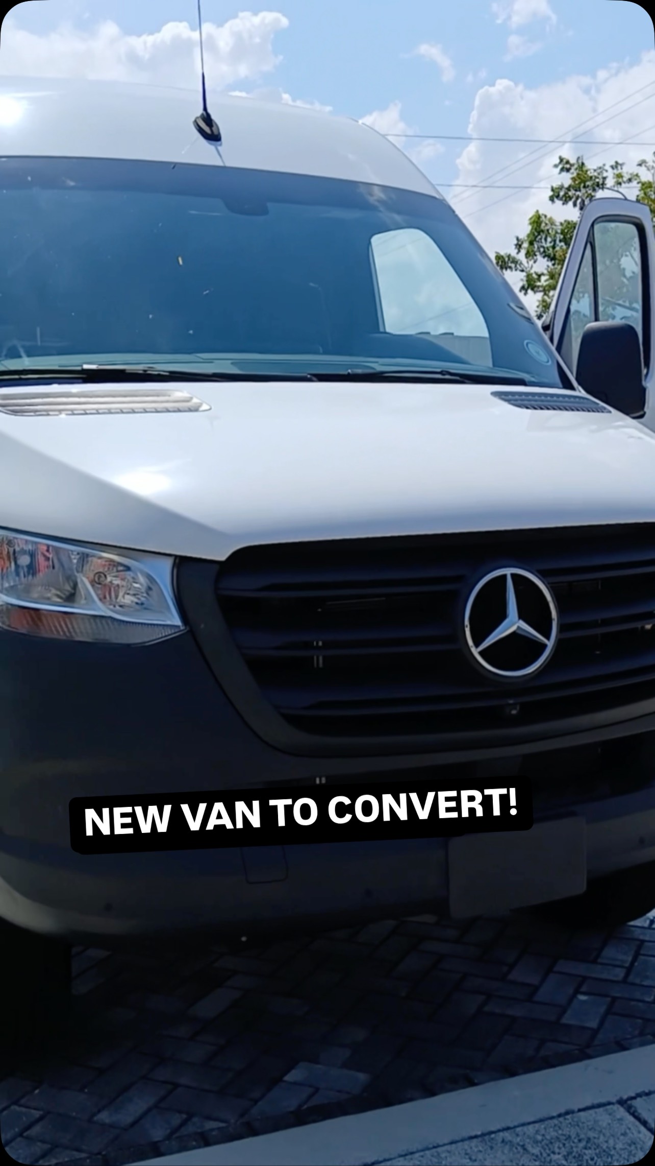 Successful dealership day last week! Got the next van to convert! I will be turning this 170” AWD Mercedes Sprinter into a FAM VAN! Follow along to see it all come together!
🔹🔸🔹🔸
#fuzzyswoodworking #miami #mercedes_benz #mercedessprinter #new #newcar #newvan #vanlife #vans #campervan #camperlifestyle #newbuild #campervanconversion #vanconversionideas #newproject #sprintervanconversion #sprintervan #sprintervanlife #awd #offroading #offgridliving #mobilehome #custommade #customvan #campervanbuild #vanbuild #vanbuildout #buildout