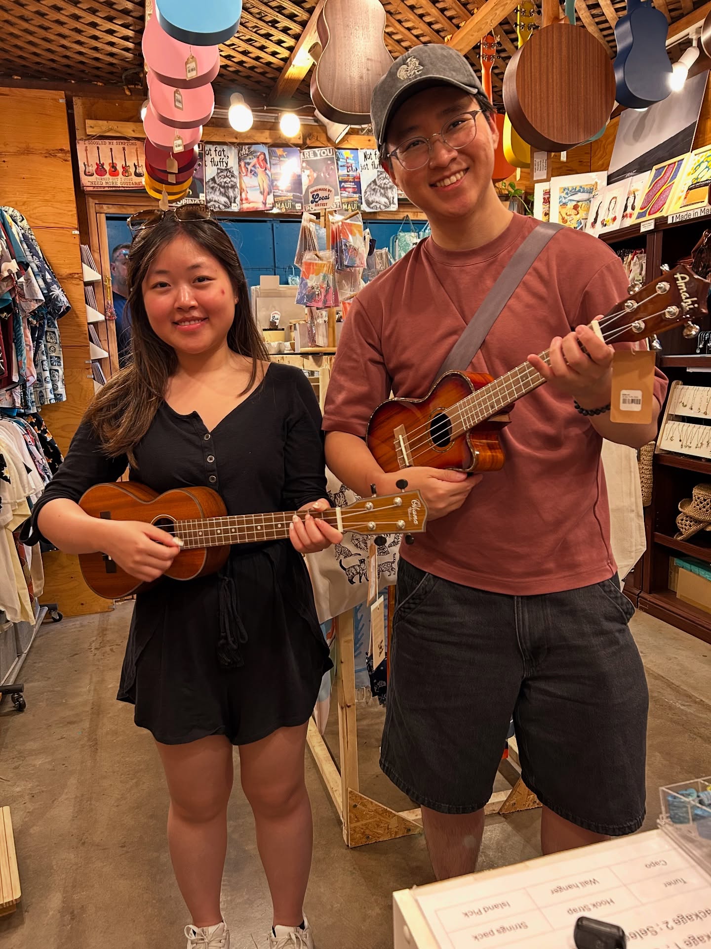 Amazing people with beautiful ukes!