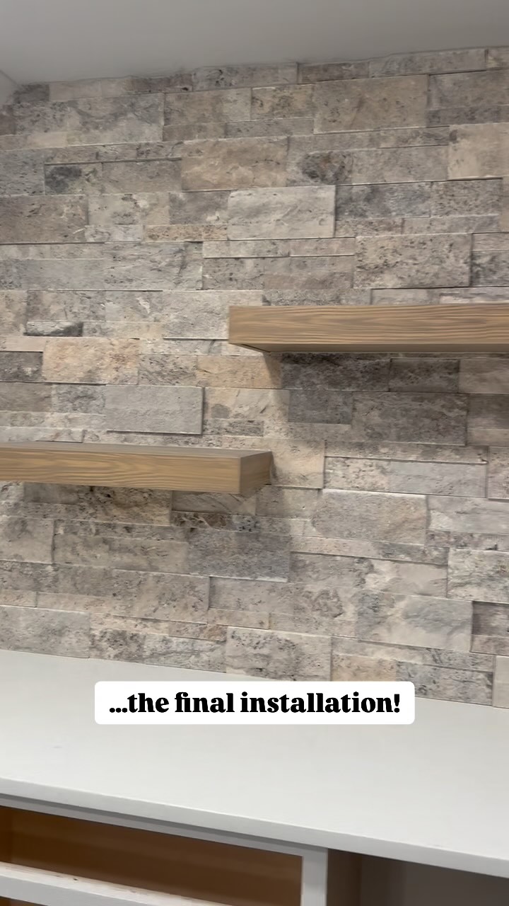 Some custom magic ✨ These shelves started as a solid color—now they’ve got depth and character thanks to glazing and woodgraining!