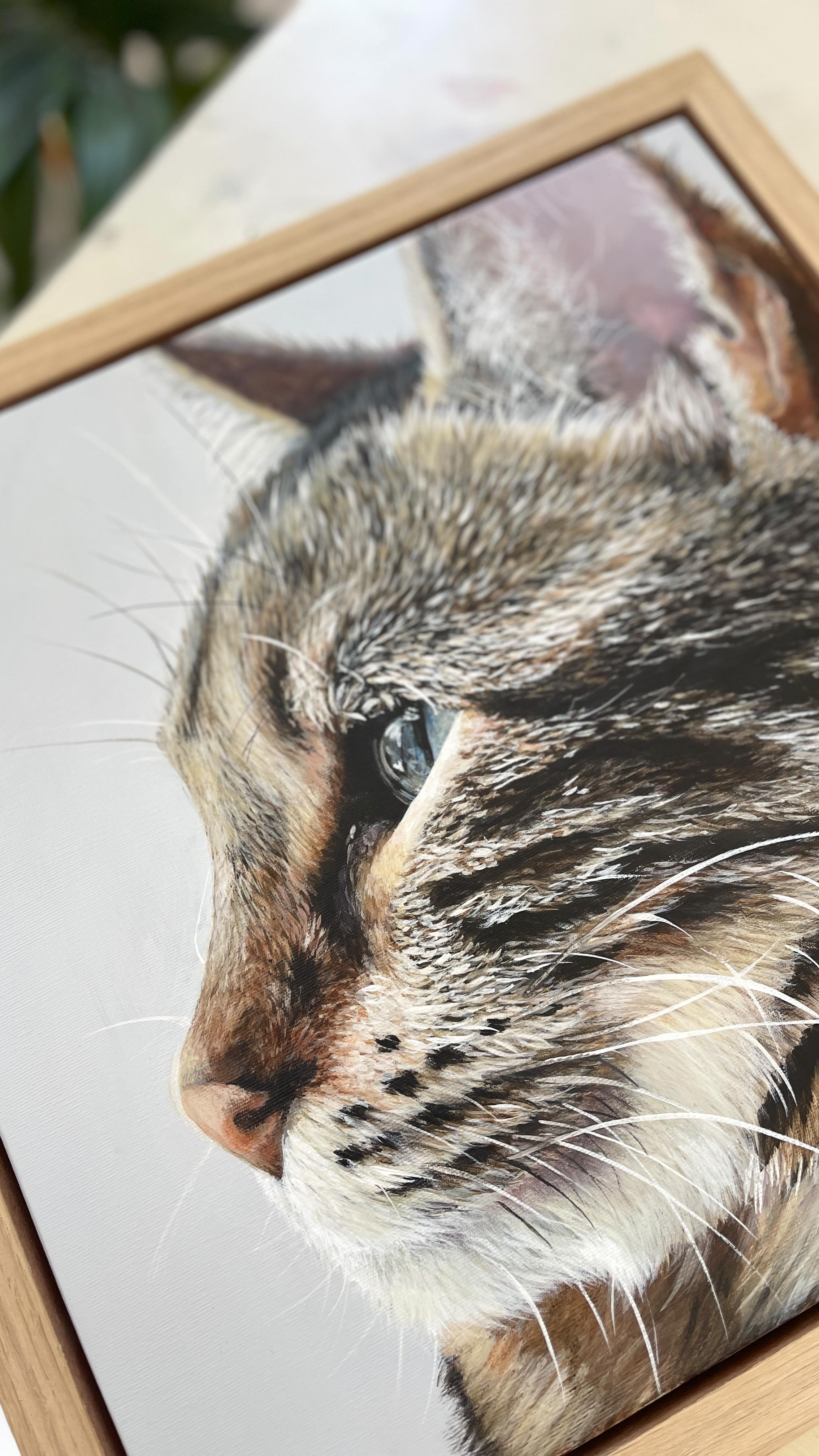 This is the first time I’ve painted on a box board canvas by @acf_artistcanvas and loved working on such a firm but smooth surface. Perfect for building up the detail through lots of layers.
‘Nala’ a 30 x 30 cm Acrylic framed canvas is for sale. DM me for more information
The painting will be on display @thecorshamgallery throughout the month of June.
#cotswoldartist #wiltshireartist #acrylicpainting #creativity #catportrait #cotswolds #catsofinstagram #bengalcatsofinstagram