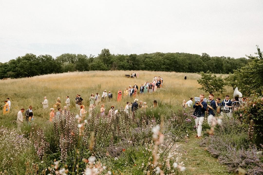 Frolicking through French fields
.
.
.
#TheLondonStrollers #RoamingBand #LondonRoamingBand #BrassBand #StrollingBand #AcousticBand #LuxuryEvents #LuxuryWedding #InternationalBand #London #EventProf #WeddingPlanner #LondonBrassBand