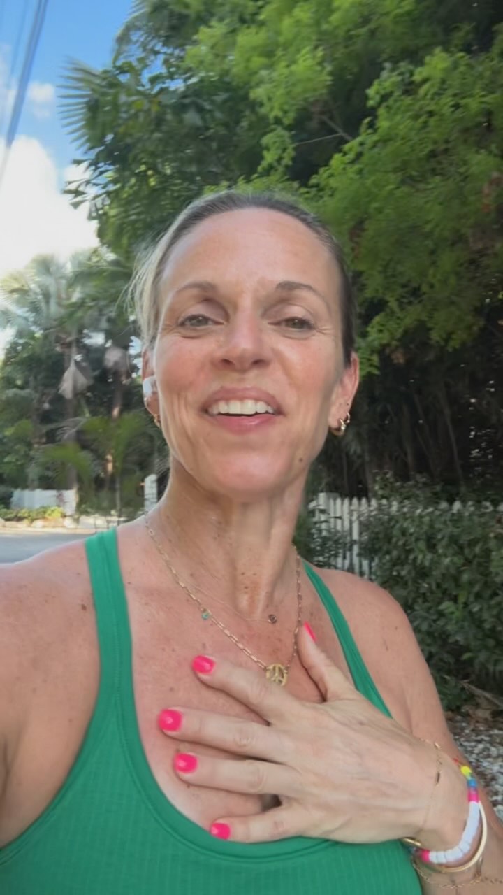 Color hunting on my walk today. Easy peasy down in the Keys! Beautiful, colorful flowers everywhere! But you don’t have to be somewhere tropical to do this mindfulness activity. You can be driving down the freeway. All you have to do is pay attention and look!
I love the way it gets me out of my head and into the moment. And it also ends up making me a little more grateful for all the beauty around me that I might not normally pay close attention to.
#findthepositiveeveryday #mindfulness #colorhunting #ispy #positivepsychology