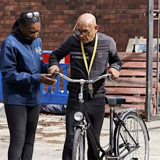 Do you know a sports club that wants to save money, build resilience to climate events, or build even more connections to its community?
This free online workshop will cover all these topics and more, offering tips for any club on how to create an environmental action plan.
No prior knowledge needed - just sign up via the link to hear from experts and other sports club members across West Yorkshire.
Hope to see you there!
https://www.eventbrite.com/e/how-to-create-an-environmental-action-plan-sports-clubs-and-organisations-tickets-1328187968969?aff=odcleoeventsincollection&keep_tld=1