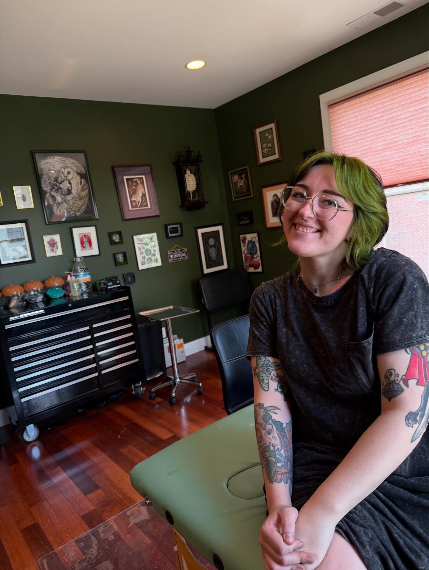 Hello hello!
Thank you all so much for everyone’s patience as we wrap up the final steps to officially relocate! The list is seemingly never ending, but we finally have all our ducks in a row to be back in business!
💪 💪💪💪💪
We are so excited to announce our new location at
320 North 6th St (2nd Floor)
Or, as some folks know it, above @etcetera_coffeehouse in Lowertown Paducah!
Our website has been updated to reflect this change and also provide you with a handy guide on getting here if you’re unfamiliar with the coffee shop.
We will also be establishing new regular hours at this new location. Things will still be primarily by appointment, however if you’re in the coffee shop during our business hours, feel free to pop in and check it out!
New hours are currently being updated on all sites and socials!
Exciting things are ☕brewing☕! We will soon be:
*Collaborating on a gallery call for displaying artists in our upstairs gallery space 🎨
*Announcing a new ✨beautiful✨ addition to the studio
*Improving our existing art supply and book lending library for public use (feel free to donate if you have surplus of either!)
*And more we can’t spill the beans on just yet 🤫
Again, from the bottom of our hearts, thank you so very much to the friends, family, clients, the whole Etcetera Coffee crew, and many more for helping to make this possible. We are so incredibly excited and grateful for the chance to share a space with another local business and to continue to make a lasting artistic impact on the surrounding community. We couldn’t have done it without you all.
🖤 Rachel and Hannah 🖤
#tattoo #girlswhotattoo #kentuckytattooers #neotradtionaltattoo #illustrativetattoo #eternalinks#procreate#bishoprotary#paducahcreativecity#neotrad