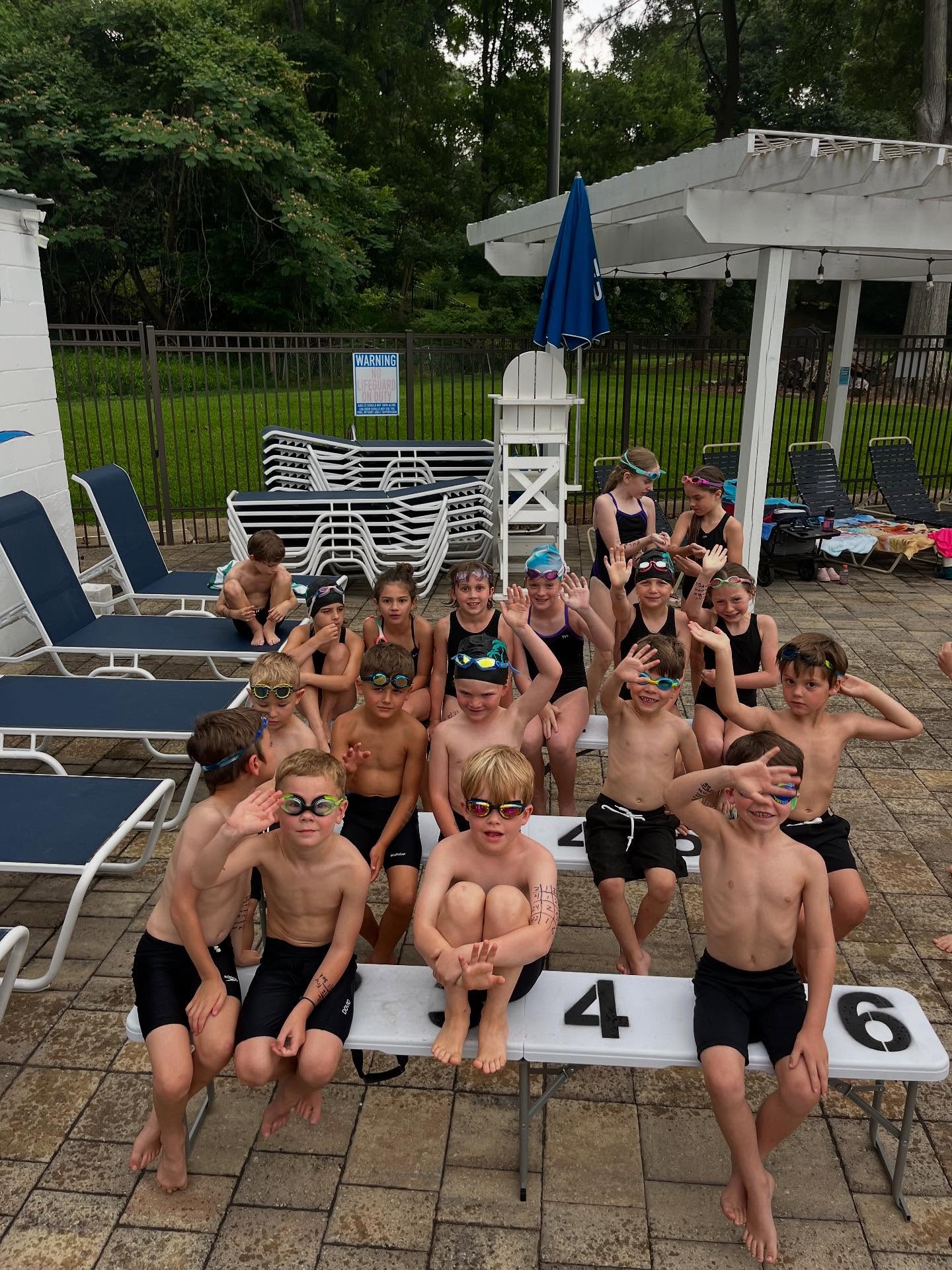 our first meet of the season - the mock meet! go dolphins 🐬🐬🐬🐬🐬