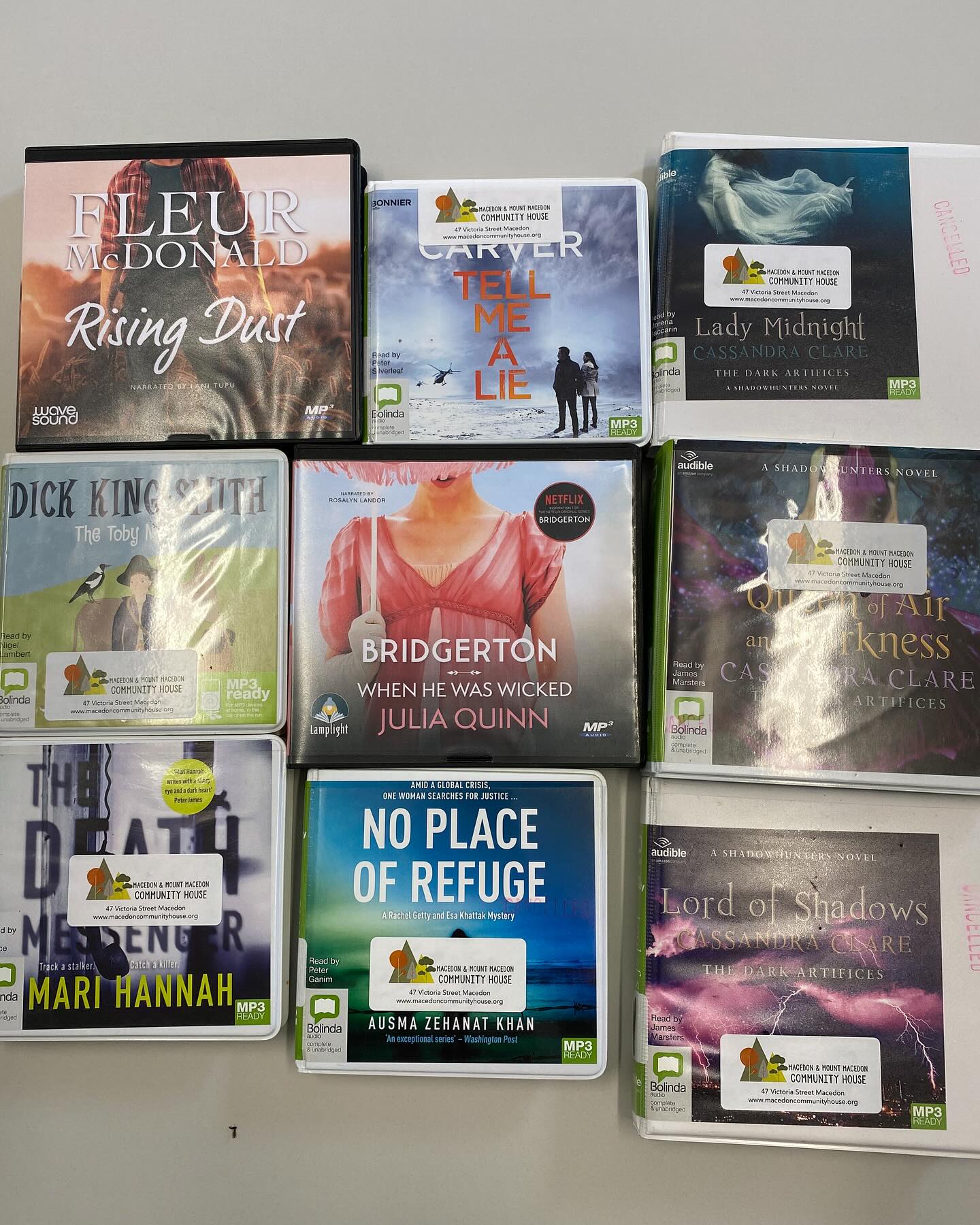 Just popped in some audio books in our little library out the front of the community house in Victoria Street, Macedon. Old technology as you will need a CD player!! There are some more books too. Books can be borrowed and returned (or not!) We have plenty more inside - as a reminder the ‘Library’ is open on Fridays 10-12. Come in and find out what is happening at the house and browse the shelves for a new read - we have lots of gardening books for the winter months when it’s too cold to be outside!