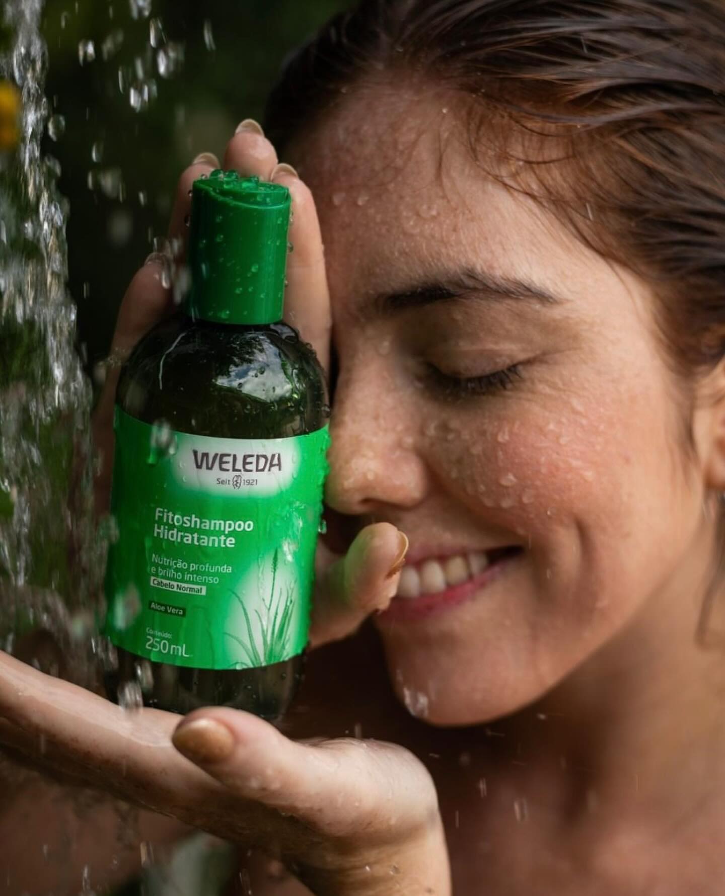 Diseño de etiqueta para @weledaarg
2024