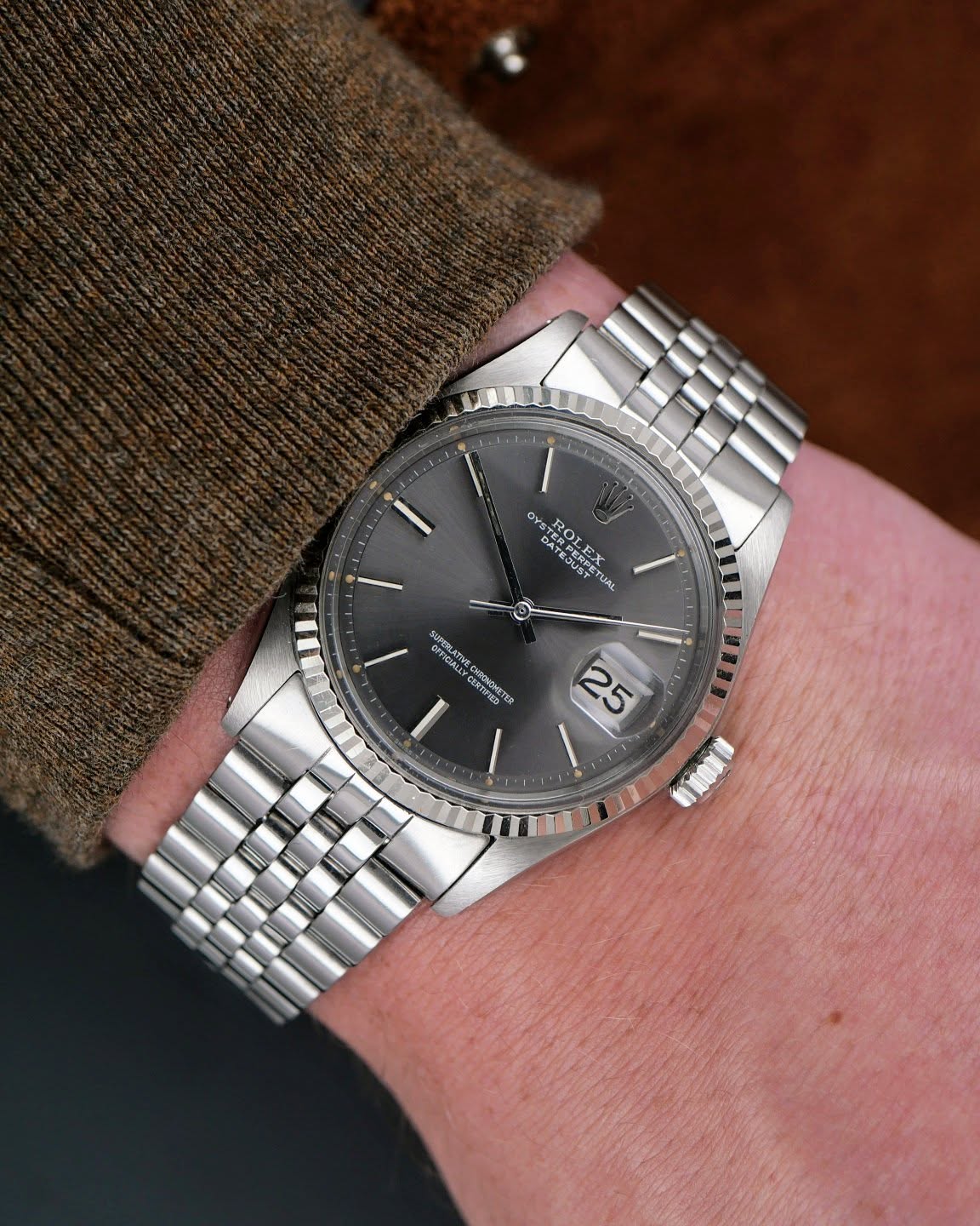 Rolex Datejust 36 'Gray'
⌚ Ref. 1601
⌚ Year: 1971
⌚ Watch only
⌚ Diameter: 36mm
#Rolex #Datejust #watch #vintage