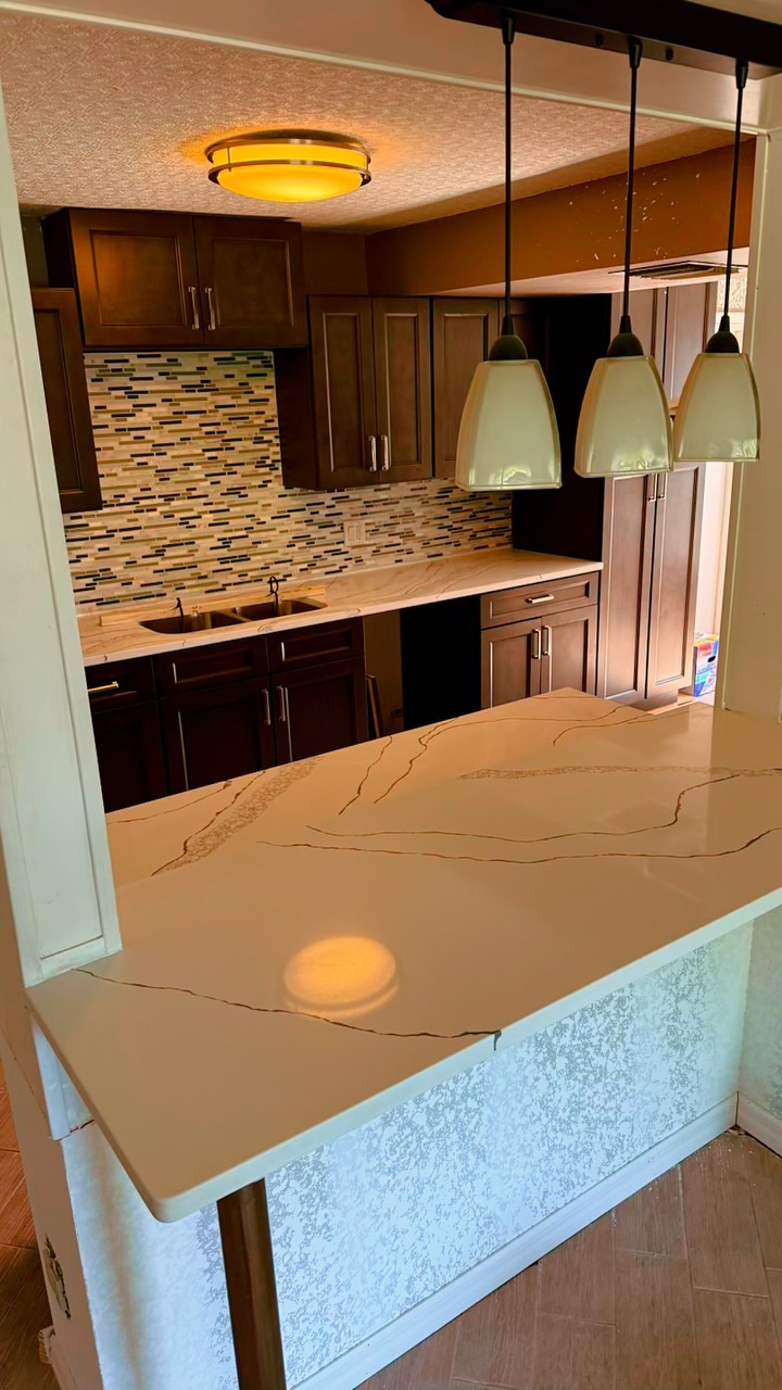 ✨ Happy Friday from Elegant Marble & Granite Design!
Looking to upgrade your kitchen or bathroom? Today is the perfect day! Stop by and explore our stunning selection of Quartz slabs — find the perfect piece to elevate your space.
📍 Visit our showroom today!
📞 Call or Text: 813-786-7399 / 813-391-0764
⸻
#ElegantMarbleAndGraniteDesign #GraniteCountertops #QuartzCountertops #TampaGranite #StoneDesign #KitchenRemodel #BathroomRemodel #HomeRenovation #FridayVibes #FridayInspiration #MarbleLovers #QuartzDesign #TampaHomes #CustomCountertops