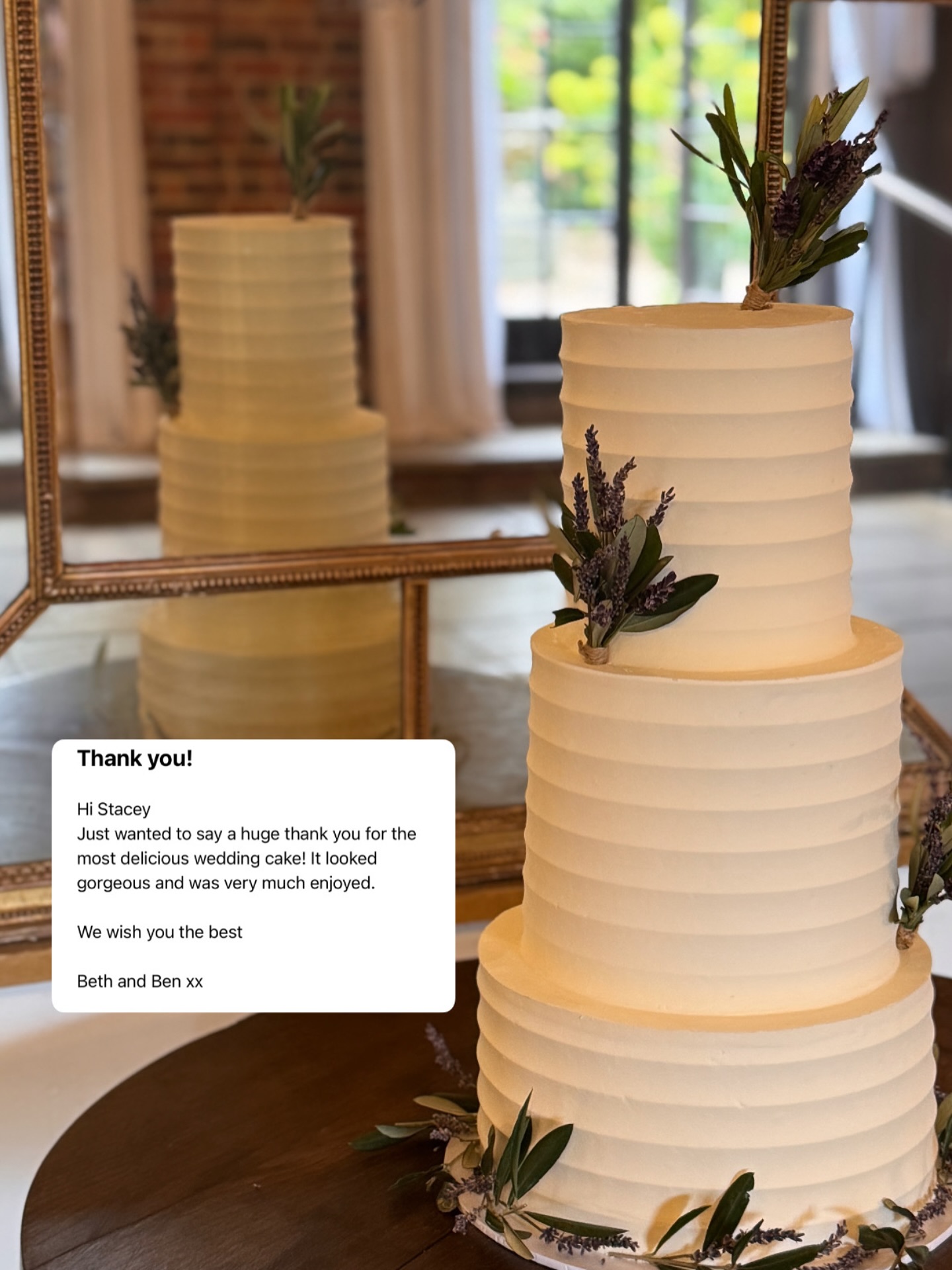 On Saturday I set up at the most beautiful venue @cheniesmanorweddingsandevents for Beth and Ben 💒
They went for a 3 tier decorated with Olive and Lavender and sent me such a lovely email on Monday 💕
My 2026 books are open and are 1/4 full already 🙌🏻😅 I’ve had to turn away people for certain dates already 😩
so if you’d like to get booked in pop me a message and let’s talk all things weddings ❤️