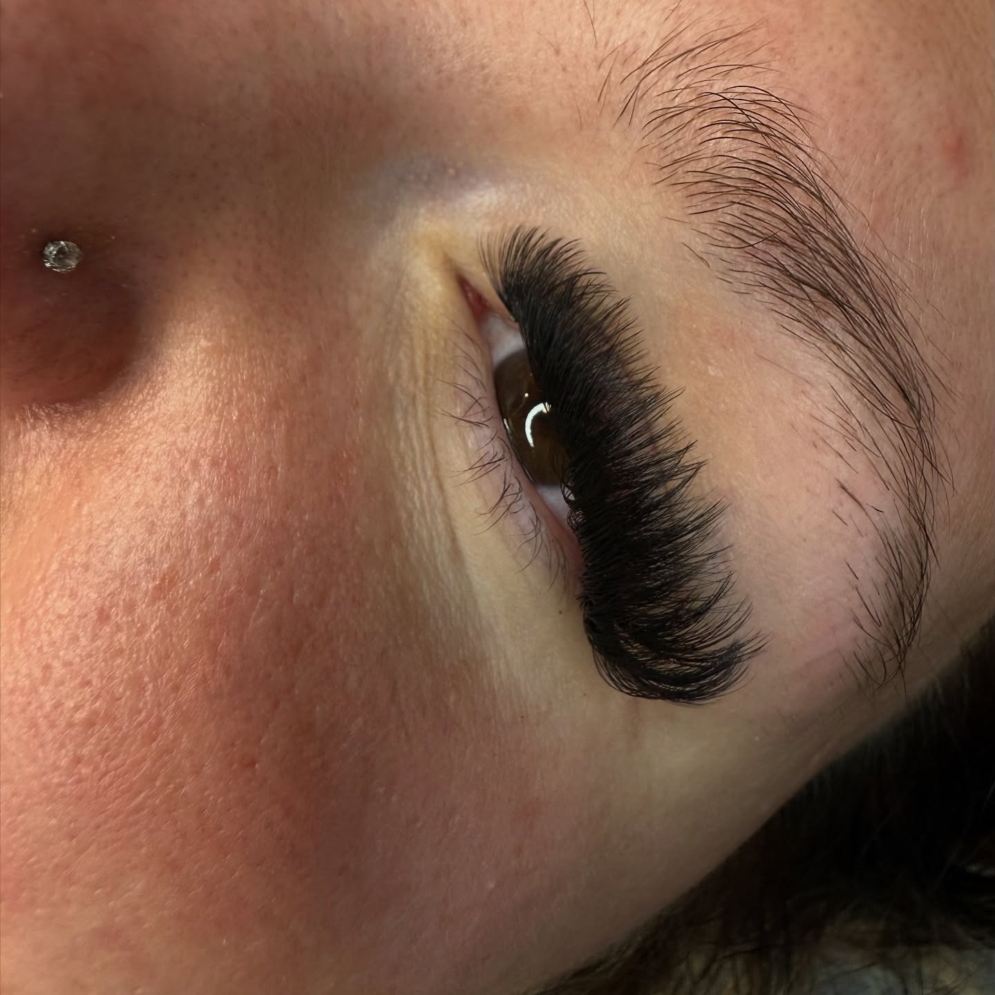 A picture is worth 1000 words. This flawless volume lash was done by Tiya, our lash expert and lead esty. Visit kemskin.c for more information.#kemskin #volumelashes #lashextensions #lashes