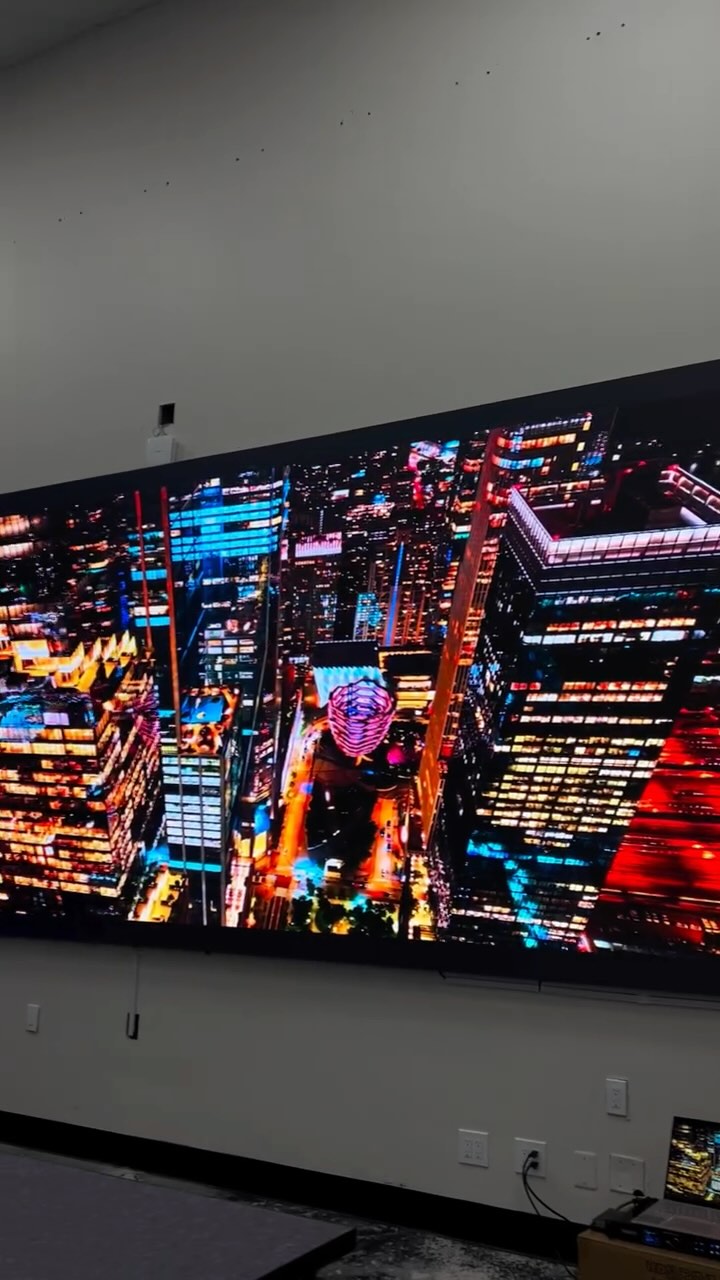 Before ➡️ After – LED Wall Transformation! ✨
From a blank wall to a stunning LED display — this quick video shows how we completely changed the space with our P1.5mm LED wall (14.7 x 7.9 ft).
Perfect for weddings, events, and any space that needs a visual upgrade!
#BeforeAndAfter #LEDvideowall #P15LED #EventTransformation #XColorLEDUSA #CatMotion #WeddingSetup #LEDupgrade