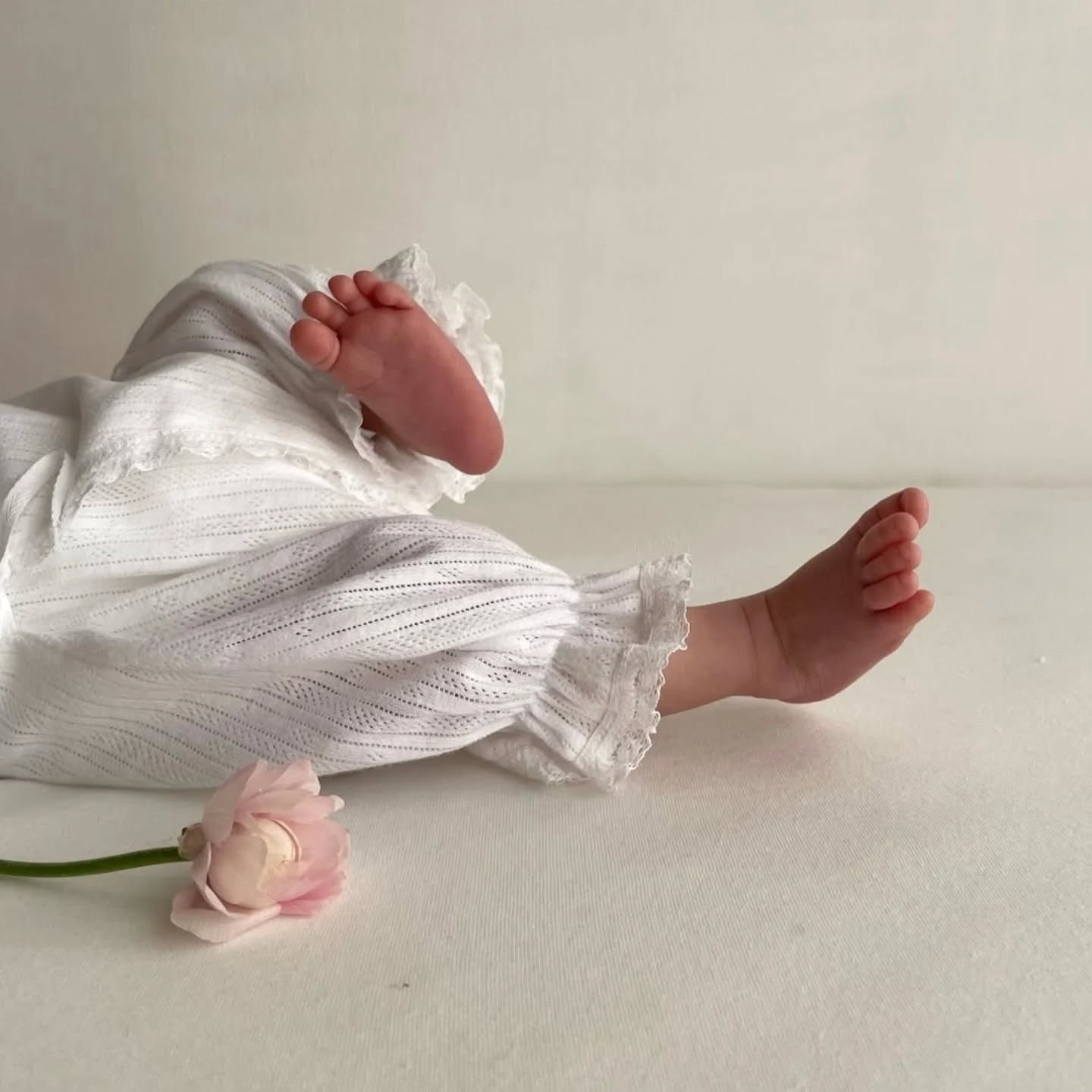 Make your baby's first steps with @petit.pois.paris
NewBorn suits.