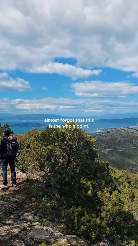 🌿✨ The joy of life is found in the moments we spend connecting to ourselves, to each other, and to the beauty of nature. 🌞🌊 Let's cherish these moments and make them count. 💚
.
.
.
.
.
.
.
.
.
.
.
.
#Nefelinineretreats #HikingandYogaAdventures #HikingHoliday #YogaRetreat #DiscoverAuthenticGreece #HikingRetreat #BestOfGreece #NatureLovers #MindfulAdventures #WellnessRetreat #ReconnectWithNature #TravelToInspire #AdventureAwaits #YogaLovers #HikingCommunity #MeditationAndNature #Wanderlust #WellnessGetaway #GreekParadise #YogaLife #SoulfulTravel #MountainEscape #EcoTravel #MindBodySoul #joyoflife #TravelAndWellness