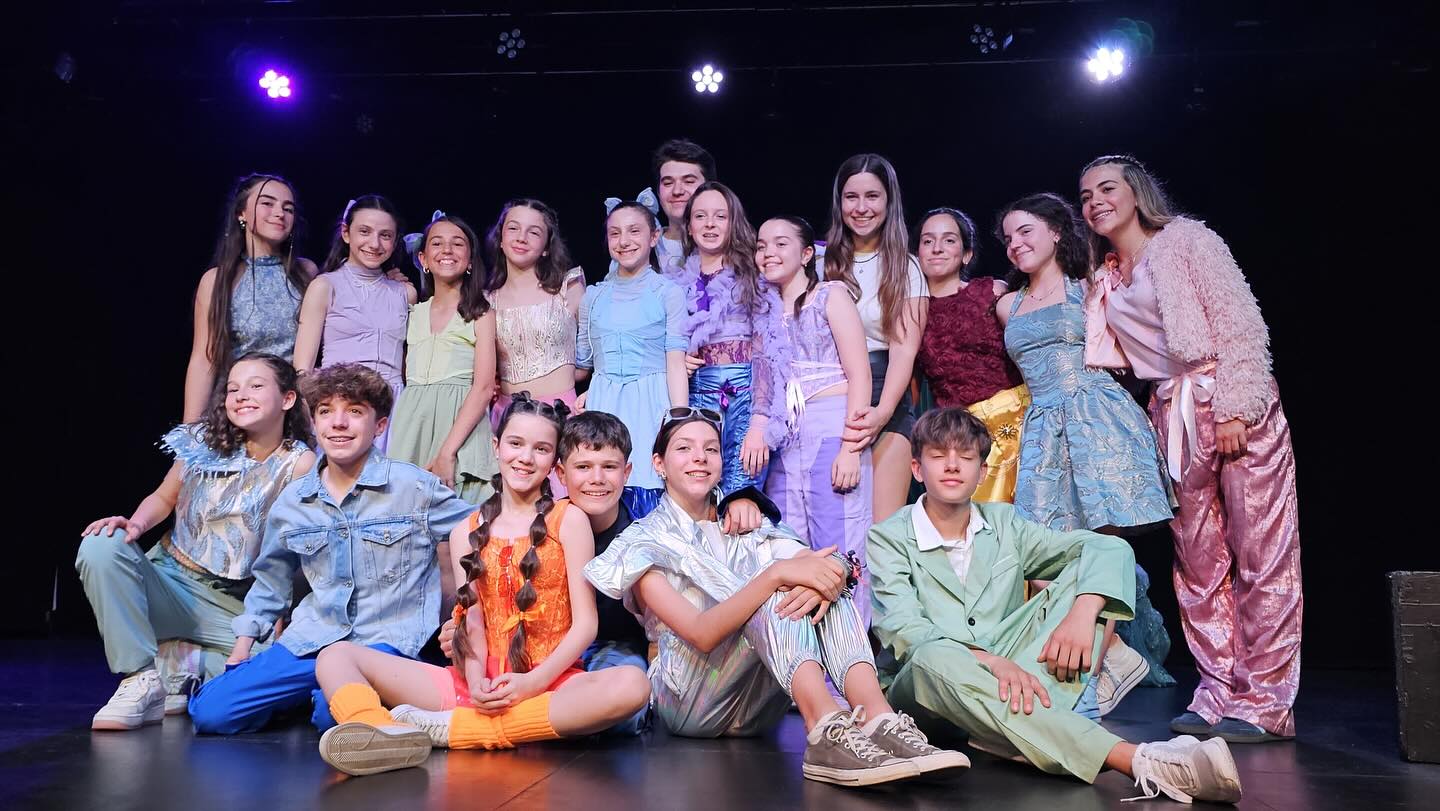 Los alumnos de Backstage abrieron las puertas en el ensayo de su próximo proyecto 👏👏👏