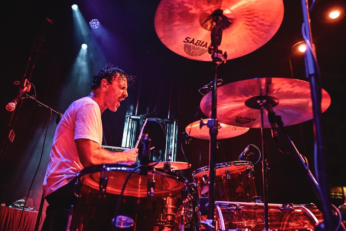 MILA ESKER EIBAR! 🔥❤️🔥
Atzo herrixan bizitakua benetan berezixa izan zan zuei esker. Mila mila esker danori!
Lo que vivimos ayer en nuestro pueblo fue muy especial gracias a vosotrxs. Muchísimas gracias!
📷 @eideriturriaga