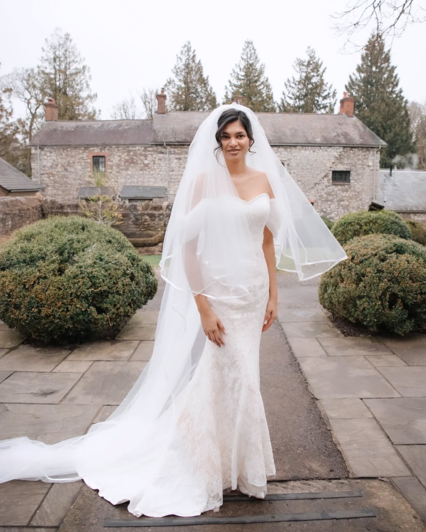 ✨ Wedding Throwback ✨
Still thinking about this gorgeous day at Pencoed House Estate in Cardiff—a hidden gem with loads of character, pretty gardens, and that cozy, rustic vibe that just feels right for a wedding. 💒🌿
Everything about this day was full of love and good energy. So lucky to have been there to capture it all!
.
.
.
.
Venue: @pencoedhouse
.
.
#pencoedhouseestate
#cardiffwedding
#weddingphotography
#walesweddingphotographer
#cardiffwedingphotographer
#candidweddingmoments
#cardiffwedding
#welshweddings
#cardiffbride