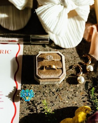 ✨ Saturday Services Spotlight: Stay Organized with Our Timeline Creation Package
Your wedding day should be filled with joy, not worry about what's happening next. Our Timeline Creation Package is designed to keep your day running smoothly from start to finish, so you can be present in every moment.
💡 Timeline Creation Package
Creating a seamless timeline is essential for ensuring every detail comes together perfectly. Our experienced planners will work with you to develop a detailed, realistic timeline that coordinates all elements, from vendor arrivals to the final send-off.
✨ Why Choose Us?
Custom timelines tailored to your unique day
Integration of all vendor schedules to prevent overlaps
Guidance on how to best pace your day for a stress-free experience
Coordination checkpoints to keep everything on track
💬 Bonus: If you decide to book additional planning or coordination services, you'll recieve a discount on other services.
📅 Ready to keep your big day stress-free? Book your consultation today!
Photography: @kyraleephoto
Venue: @thewhimevents
#AscendanceProductions #WeddingPlanning #TimelineCreation #StressFreeWeddings #SaturdayServicesSpotlight