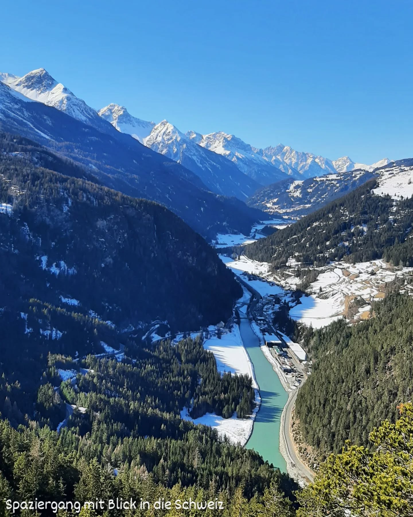 Der März brachte viele Sonnentage, einige letzte Skitage und erste Frühlingsgefühle.
.
.
.
#märzindenbergen #frühlingindenbergen #Skifahren #mountainview #bergpanorama #Engadin #naudersamreschenpass #visittirol #visitaustria #naudersunddu