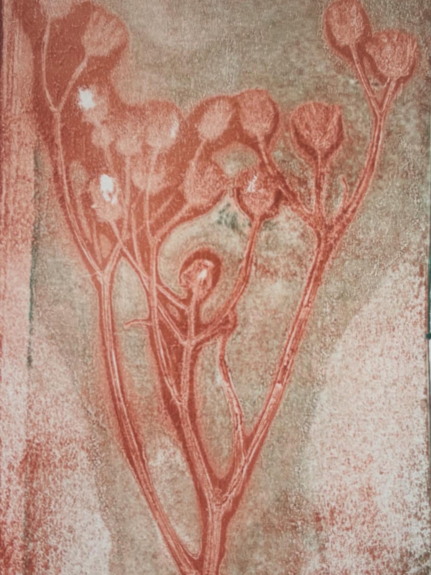 Tree people have revealed themselves in this gelli printing I made yesterday with @sarahghprint and @annettejohnson43 …if you are keen to try this technique sign up for the newsletter to be the first to hear about new courses..,
Gelli printing is so versatile and expressive and @pamwellsart and I really enjoy sharing this within a workshop setting….new dates coming soon x #gelliprinting #sherose #havefun #newworkshopscoming #kent #buyinthebayhb