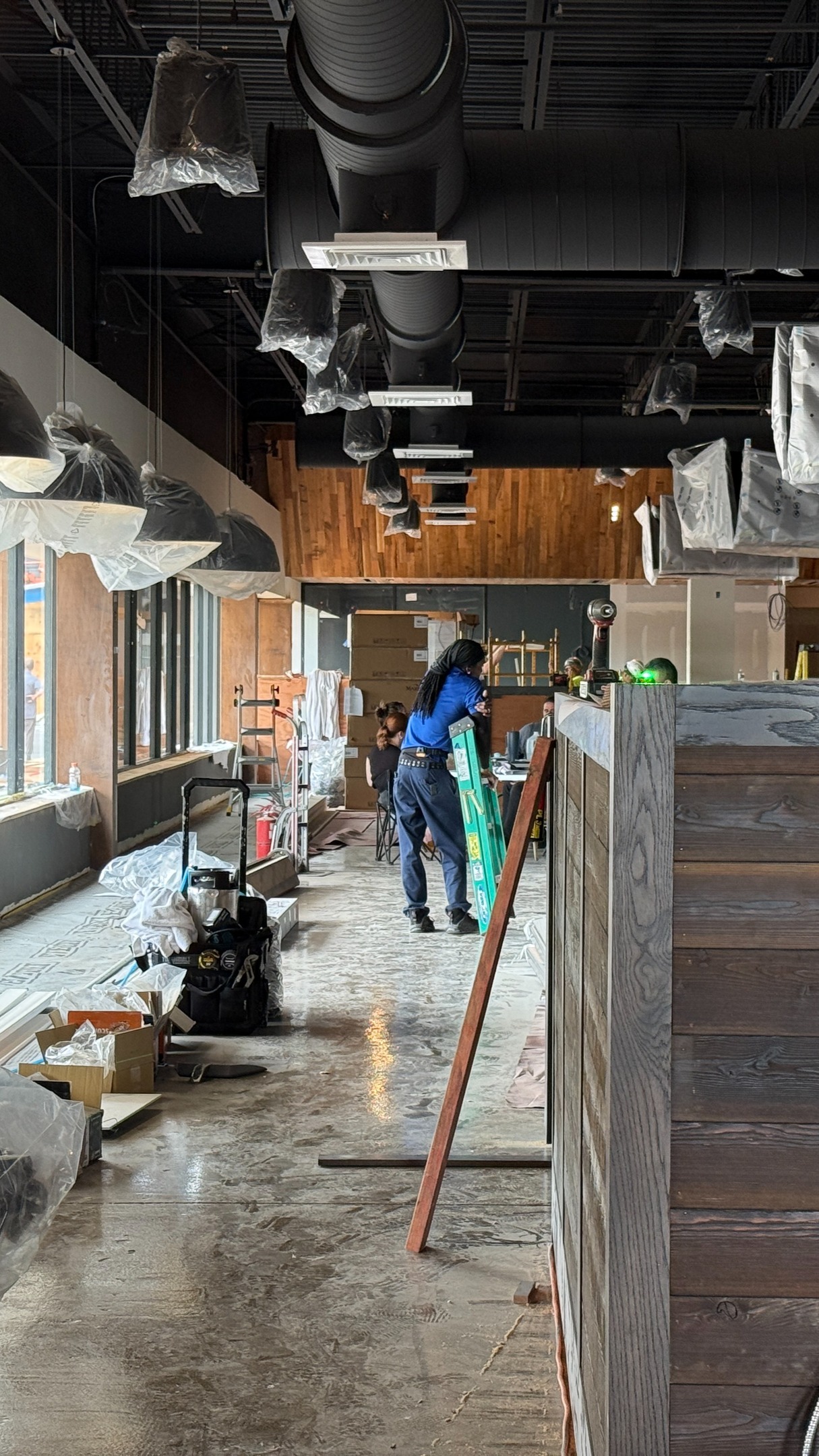 Elicit Brewing Co. Danbury: Onward and upward! We're thrilled to share a video update on the construction progress at the new Elicit Brewing Co. in Danbury, CT. As their architects and designers, it's incredibly exciting to see the vision evolving on site.
Get ready, Danbury – Elicit is getting closer!
@elicitdanbury #ConstructionUpdate #Brewery #DanburyCT #Architecture #Design