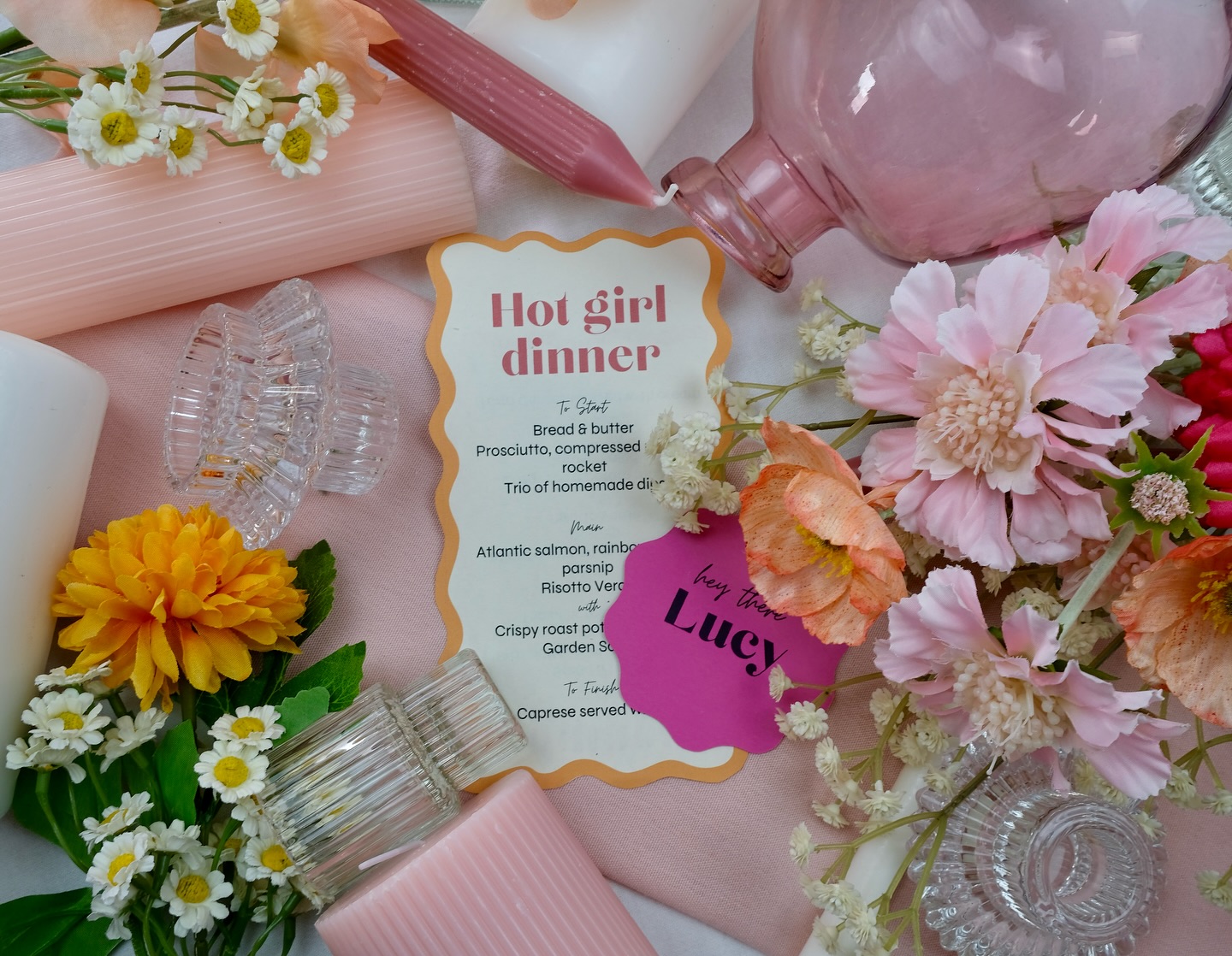 Brighten up your dinner party with Sierra ☀️💕
create a personal and aesthetic set up for your guests without the stress.
Shop via link in bio!
#dinnerparty #girldinner #tabledecor #eventstyling #specialmoments #occasion #smallbusiness #stationery #napkins #candlelight #flowers