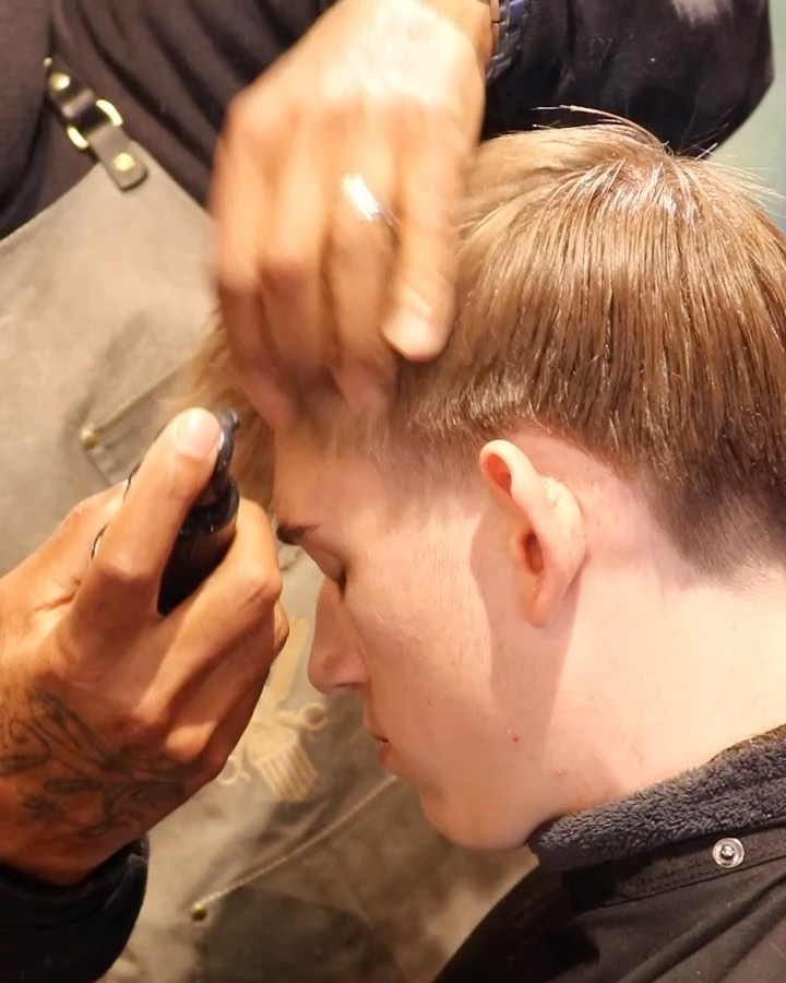 One of our most popular products you can find in our apothecary section! Tomb45 pure powder adds texture and volume with an invisible hold and natural finish. @officialtomb45
•
•
•
•
•
#barbershop #hairstyling #haircaretipsandproducts #boston #wellesleyma #massachusettsbarber