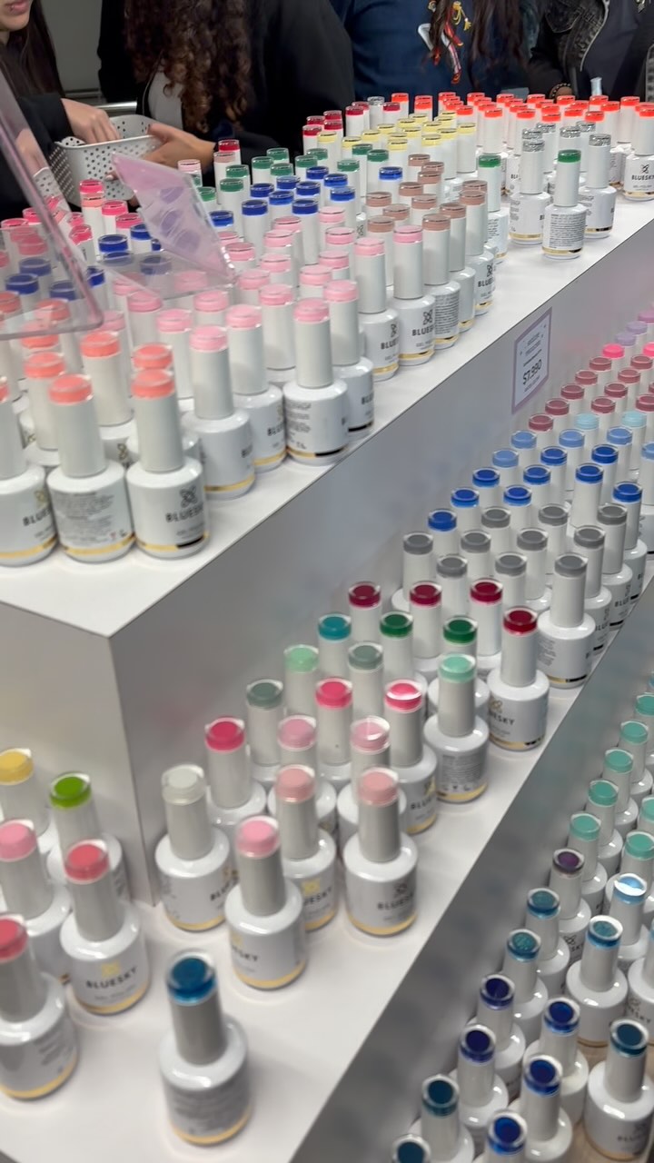 Hoy visitamos la nueva sucursal de @seducete.cl ♥️ y estuvo muy entretenido 🤭🥰 como siempre un placer visitarlos ✨
Recuerda agendar tu cita, nos encuentras en Carlos Antúnez 2015, esquina Pedro de Valdivia Providencia 🙌🏽