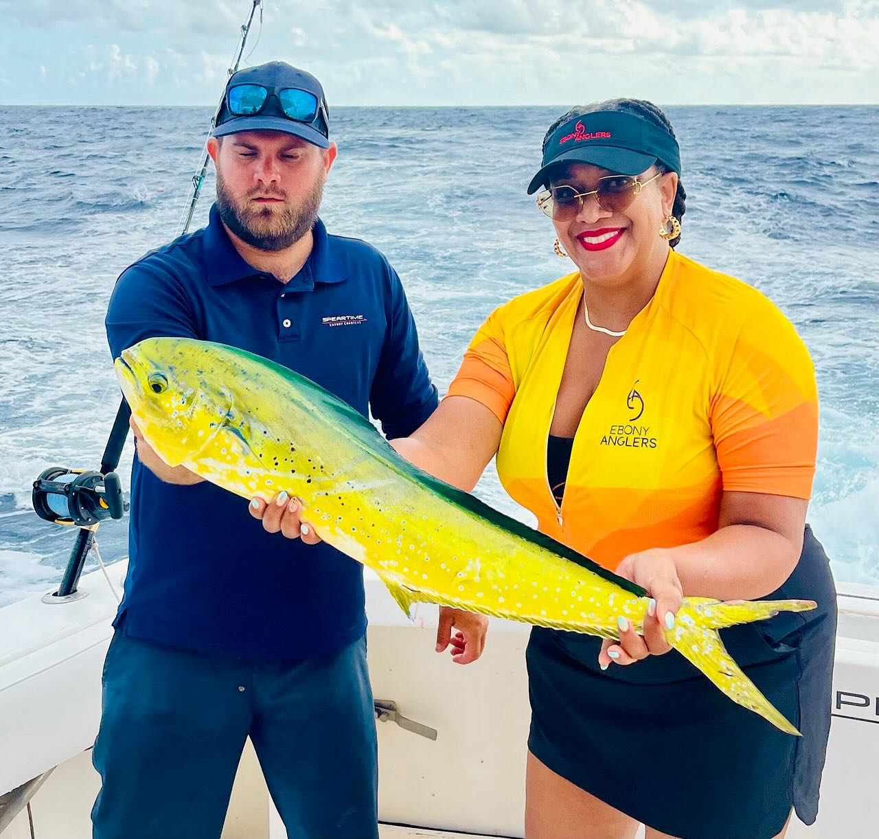 We love when a Mahi Mahi jumps on our line! The beautiful colors when it comes to the surface are a spectacular sight.
“Mahi-Mahi” means ‘strong’ in Hawaiian, and once you’ve fought one, you might agree!💪🏽#EbonyAnglers #BlackGirlsFish #MahiMahiMagic #DeepSeaFishing #WomenWhoFish #SaltwaterAdventure #CatchOfTheDay #OceanBeauty #FishingLife #StrongFishStrongWomen #TropicalCatch #FishingWithPower #BarbadosFishing #ColorfulCatch #HookedAndHappy