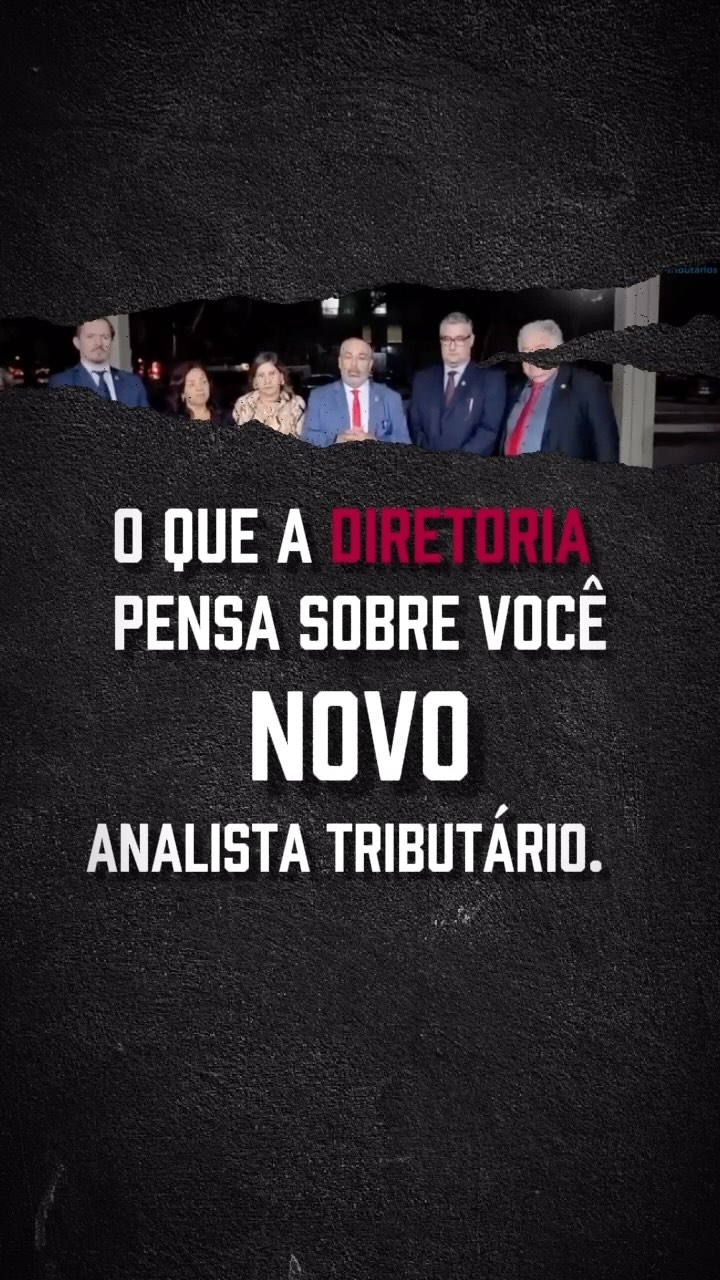 🔊 O que a Diretoria do Sindireceita realmente pensa sobre os novos Analistas-Tributários?
Você entrou agora na Receita e já percebeu que a Diretoria Executiva Nacional quer te usar contra Analistas aposentados, para aprovar essa proposta indecorosa do MGI?
Pois veja com seus próprios olhos.
Quando o governo apresentou uma proposta injusta e excludente, a DEN não se levantou. Atacou a própria base.
❌ Chamaram indignação de “ameaça”.
❌ Desqualificaram crítica legítima.
❌ Censuraram Delegacias.
❌ Bloquearam comentários.
❌ Ignoraram os novos, os aposentados, os pensionistas que discordam.
A resposta da base foi clara: não aceitamos essa proposta e não aceitamos essa postura.
🚨 O Consórcio de Delegacias Sindicais do Sindireceita se levantou.
🎥 Organizou. Respondeu. Mobilizou.
💬 Mais de 500 vozes unidas pedindo o mesmo: AGNU já.
Chega de silêncio.
Chega de autoritarismo.
Chega de colocar uns contra os outros em benefício apenas da própria diretoria.
📢 Fortaleça o movimento da base.
🗳️ Exija a convocação da AGNU.
✊🏽 Defenda sua carreira.
✍️ Comente. Marque sindireceita e @thalesfre.
A omissão já tem lado. De que lado você está?
#analistastributários #sindireceita #receitafederal
