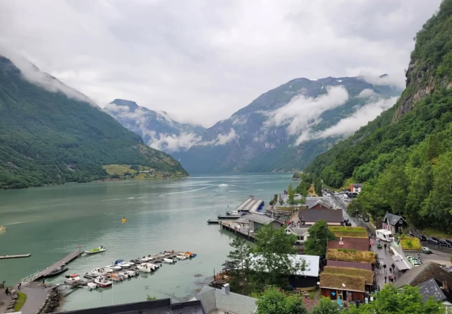 📷 Erzsébet Illés @elizabethbobemama