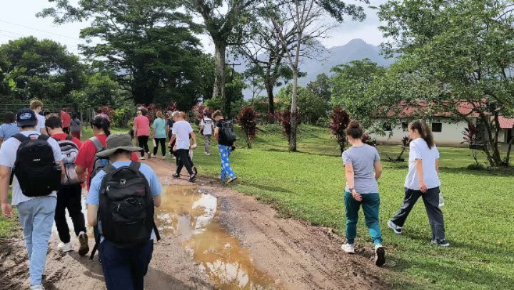 Honduras Day 2- We started the day with Devo's and birdwatching. Followed by a tour of Misionero Coffee farm and helping set up for camp, which included trying out part of the obstacle course. Today Honduran students joined us at camp and tonight we all participated in worship. God is good we had several Honduran young people say yes to Jesus tonight.