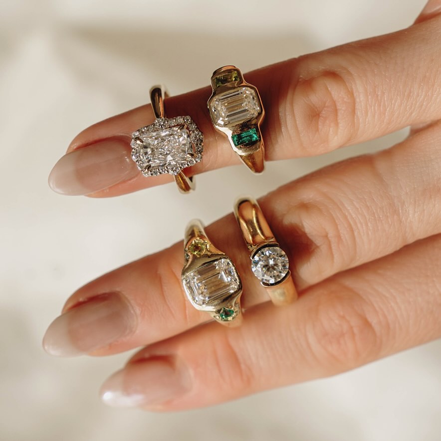Queen level bling ✨
These pieces are all very distinct and unique for the for each individual client! That’s why I looooove custom work, the sky is the limit!!
DM or fill out of contact form on my website to get started on a custom piece tailored to your style! ❤️
#customjewelry #handmade #labdiamonds #labdiamondengagementring #emeraldcutengagementring #radiantcutdiamond #radiantcutengagementring #bespokeengagementring #engaged #socalwedding