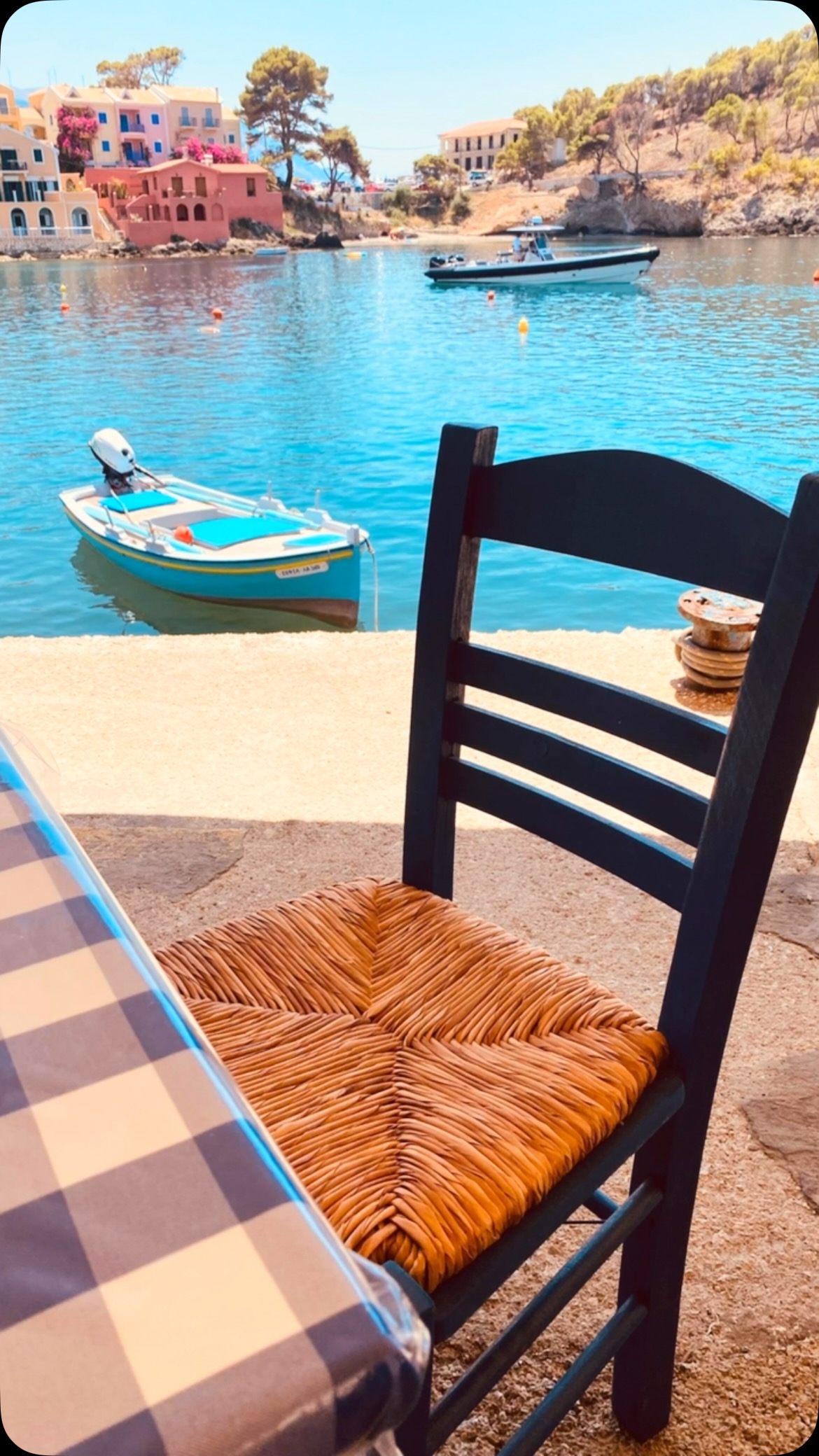 FR/ENG: 4 ans déjà! Oohmygreece a soufflé ses 4 bougies… et quel chemin parcouru !
4 x 365 jours d’un projet né du cœur, devenu aujourd’hui un véritable projet de vie. 💙
Ma passion pour la Grèce s’est transformée et multipliée :
☀️ Vacances sur mesure
🧘♀️ Retraites yoga lumineuses
🚤 Escapades last minute
⛰️ Aventures en montagne, en mer, en îles, en mode slow ou express…
Oohmygreece, c’est plus de 750 happy customers, 200 voyages ! MERCI pour votre confiance, vos retours, vos partages, vos témoignages. Merci d’être là. 🙏
Oohmygreece s’ancre en Belgique, France, Suisse, Luxembourg… Tout en gardant ce grain de folie qui me pousse à explorer, encore et encore, les itinéraires authentiques, les recoins secrets, les hébergements coup de cœur, les instants magiques. 🇬🇷
Alors… prêt·e·s à embarquer avec moi pour les 4 + 4 + 4 + … prochaines années ? 💫
L’aventure continue, et elle ne fait que commencer !
ENG > 4 years already!
Oohmygreece just blew out its 4 candles… and what a journey it’s been!
4 x 365 days of a heart-born project that has now become a true way of life. 💙
My passion for Greece has evolved and expanded :
☀️ Tailor-made holidays
🧘♀️ Soul-nourishing yoga retreats
🚤 Spontaneous last-minute escapes
⛰️ adventures in the mountains, by the sea, across the islands — slow or fast travel…
Oohmygreece is over 750 happy customers, 200 vacation planned! THANK YOU for your trust, your feedback, your shares, and your heartfelt testimonials. 🙏
Oohmygreece is now rooted in Belgium, France, Switzerland, Luxembourg… Yet always guided by that urge to explore authentic routes, hidden gems, unforgettable stays, and magical moments. 🇬🇷
So… are you ready to hop on board for the next 4 + 4 + 4 + ... years? 💫
The adventure continues — and it’s only just beginning! #lovegreece #greeksummer #travelcoach #lastminutevacation #yogaretreatsgreece #retraitesyogagrece #vacancesfamille #travelwithkids