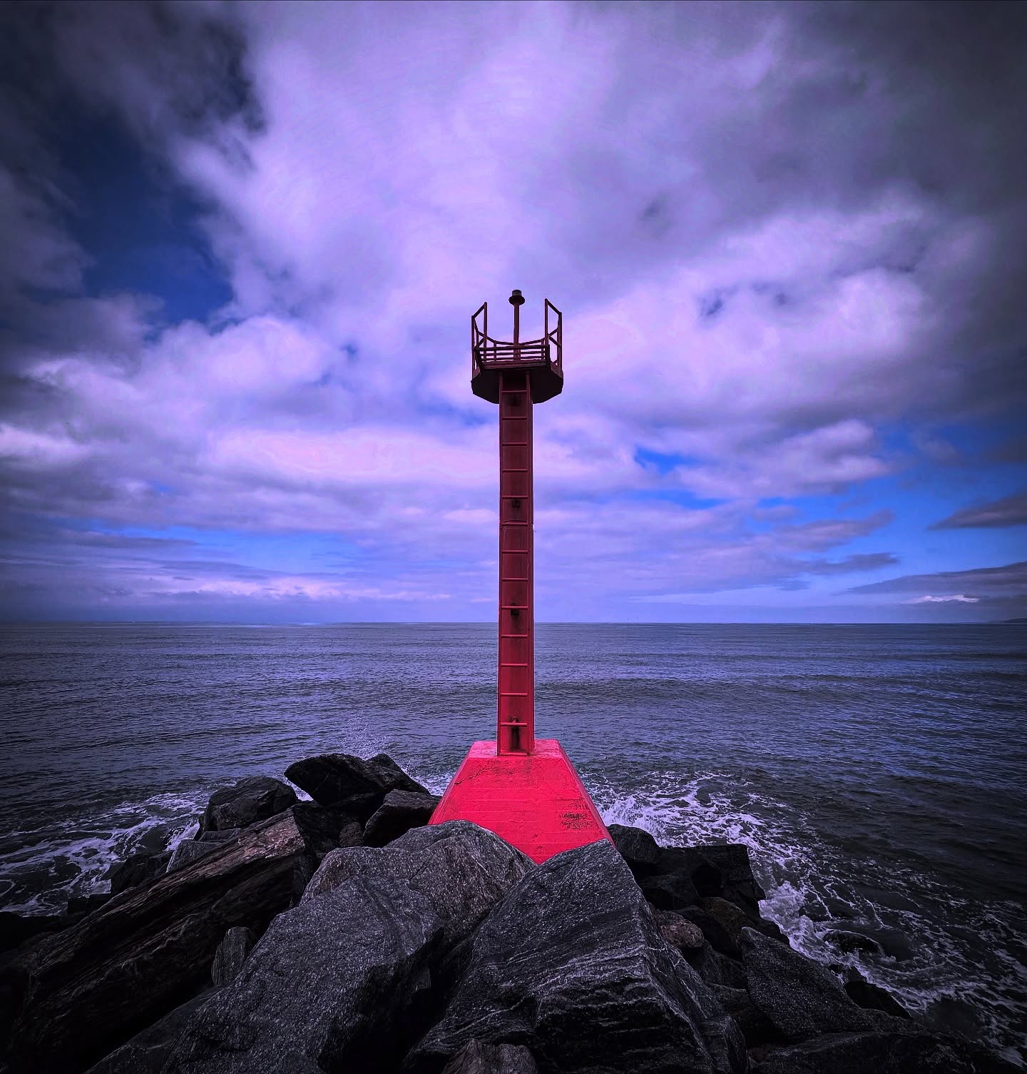 “I survived too many storms to be bothered by raindrops” - Unknown
#mexico #puertovallarta #bahiadebanderas #nuevovallarta