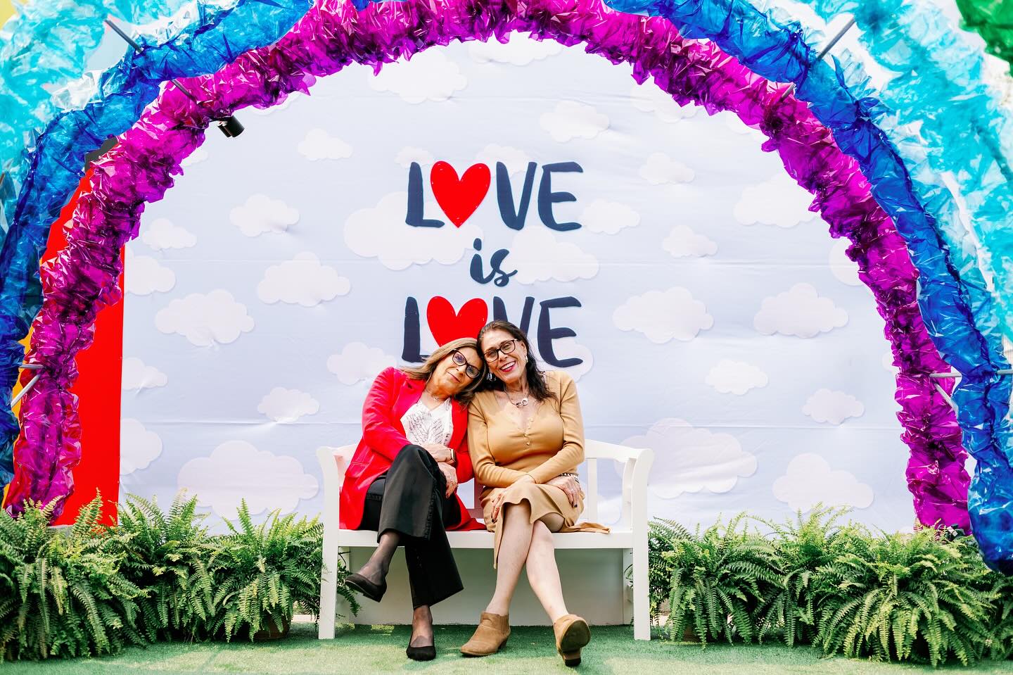 🌈 Pride celebrations are in full bloom in the heart of Niagara wine country!
This June, the Niagara Benchlands is proud to honour and celebrate the 2SLGBTQ+ community with two joyful new installations in Downtown Beamsville - made possible through the thoughtful leadership and collaboration of the Lincoln Chamber of Commerce and the Downtown Bench Beamsville BIA.
Whether you’re strolling through town, tasting along the Bench, or discovering somewhere new - we invite you to stop, snap a photo, and celebrate love in all its forms.
Because here in the Benchlands, everyone belongs. 💛
📍Location: 4992 King St, Beamsville
📅On display: June 1 – 30, 2025
#NiagaraBenchlands #PrideInTheBenchlands #LoveIsLove #PrideMonth #ExploreNiagara #InclusiveTravel #BenchlandsPride @downtownbenchbeamsville @lincoln.chamber @townoflincolnon