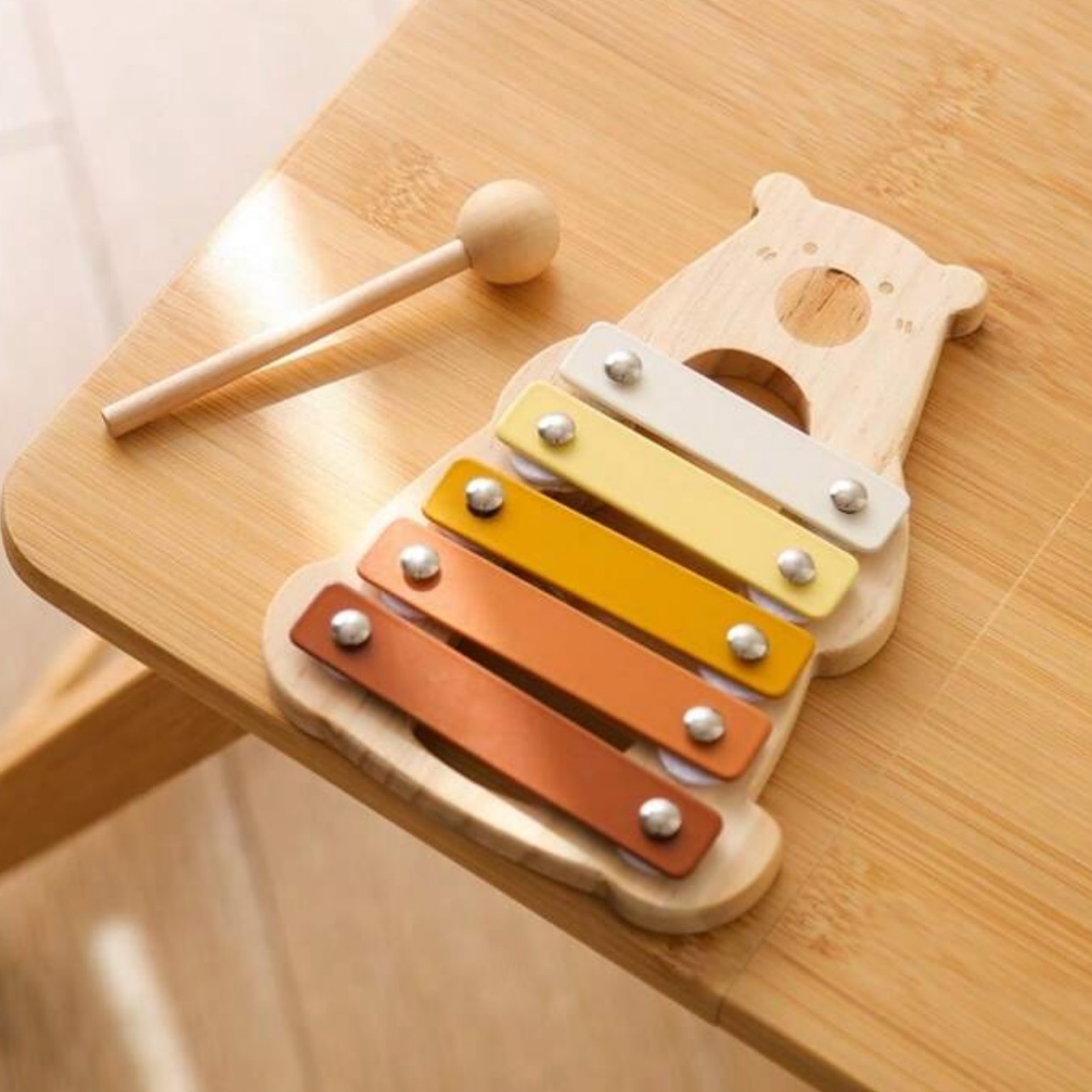 🎶 ¡Música, juego y aprendizaje en uno solo!
Nuestros xilófonos de osito 🐻 y elefante 🐘 son más que un juguete adorable:
🎉 Son una forma divertida de estimular la creatividad, la coordinación y los sentidos de tu peque desde casa.
👉🏻 Hechos de madera, con colores suaves y un diseño irresistible que combina perfecto con cualquier espacio.✨
👶🏼 Ideal para bebés y toddlers con alma musical (¡y para regalar también!)🎁
✨ Estimula el oído 👂🏻
✨ Desarrolla la motricidad fina
✨ Favorece la exploración libre
¿Team osito🐻 o team elefante🐘? Cuéntanos en comentarios
🛒 Descúbrelos en www.kailu.mx
#JuguetesMusicales #XilófonoDeMadera #KailúBaby #BebésFelices #RegalosConEncanto