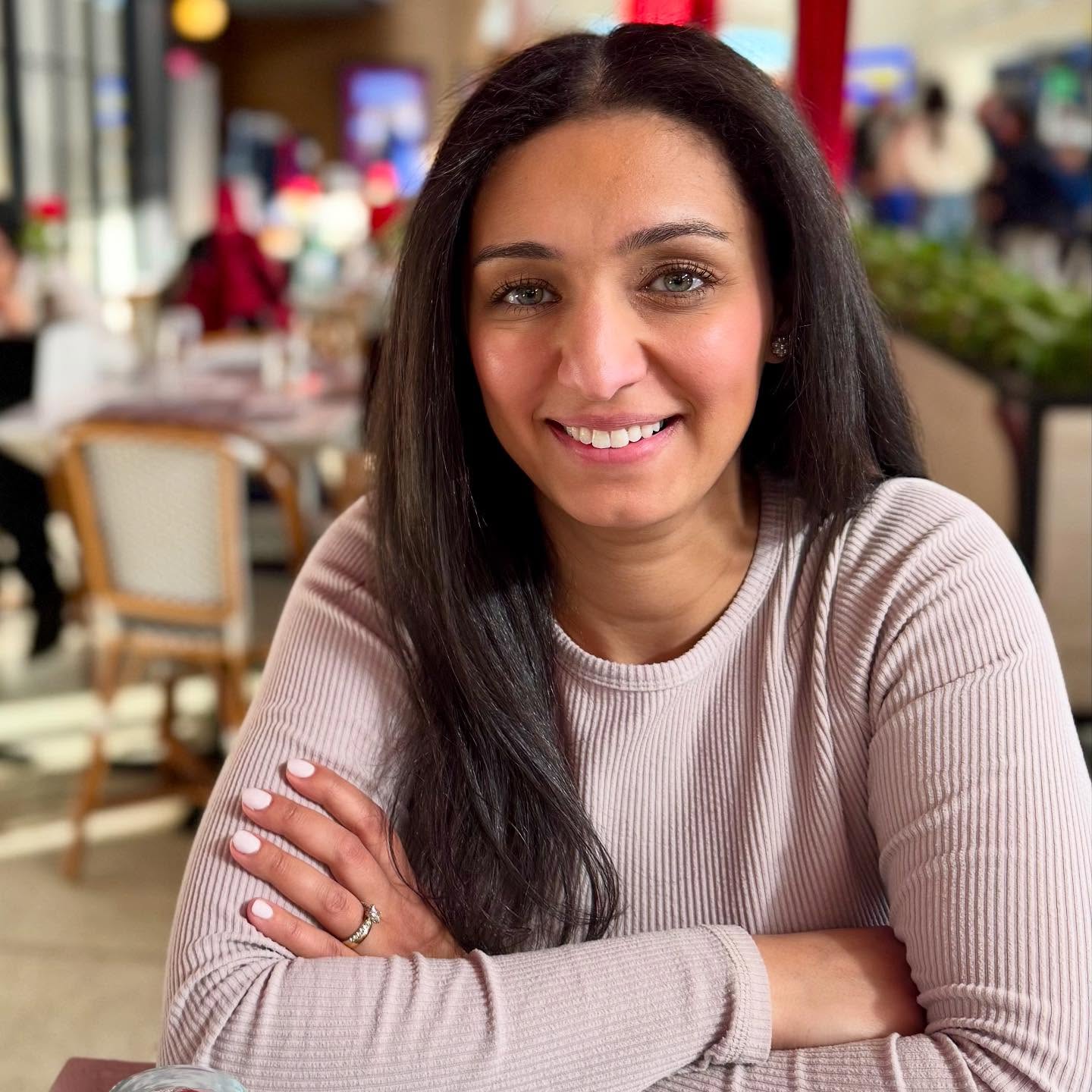 Hi 👋 Lots of new faces around here!
First, thank you for 10K!! As much as I have a love/hate relationship with Instagram, I know the value it has in bringing an online community of people together, and I’m forever grateful that you choose to be part of this one!
A little about me:
👷🏻♀️By profession, I’m an engineering project manager in the healthcare construction world.
👩🏻🦱 By passion, I’m a writer, speaker, and coach. I love helping others with their relationships, life-purpose, and so much more.
Still trying to figure out what I wanna be when I grow up 🙃
👩🏻❤️👨🏻 But more importantly, I’m a wife and mother, sister and friend.
📖Publishing “Waiting & Dating” was a God-dream I didn’t even know was possible. So I’ve learned to let God take the lead on the dreams and I try to just discern & follow.
I know I was made to wear more than just one hat, so I’m just having fun wearing a bunch of different ones. As they say, “A jack of all trades, master of none... but better than one.”
I’m a lifelong learner at heart, and self-development is core to who I am 💚