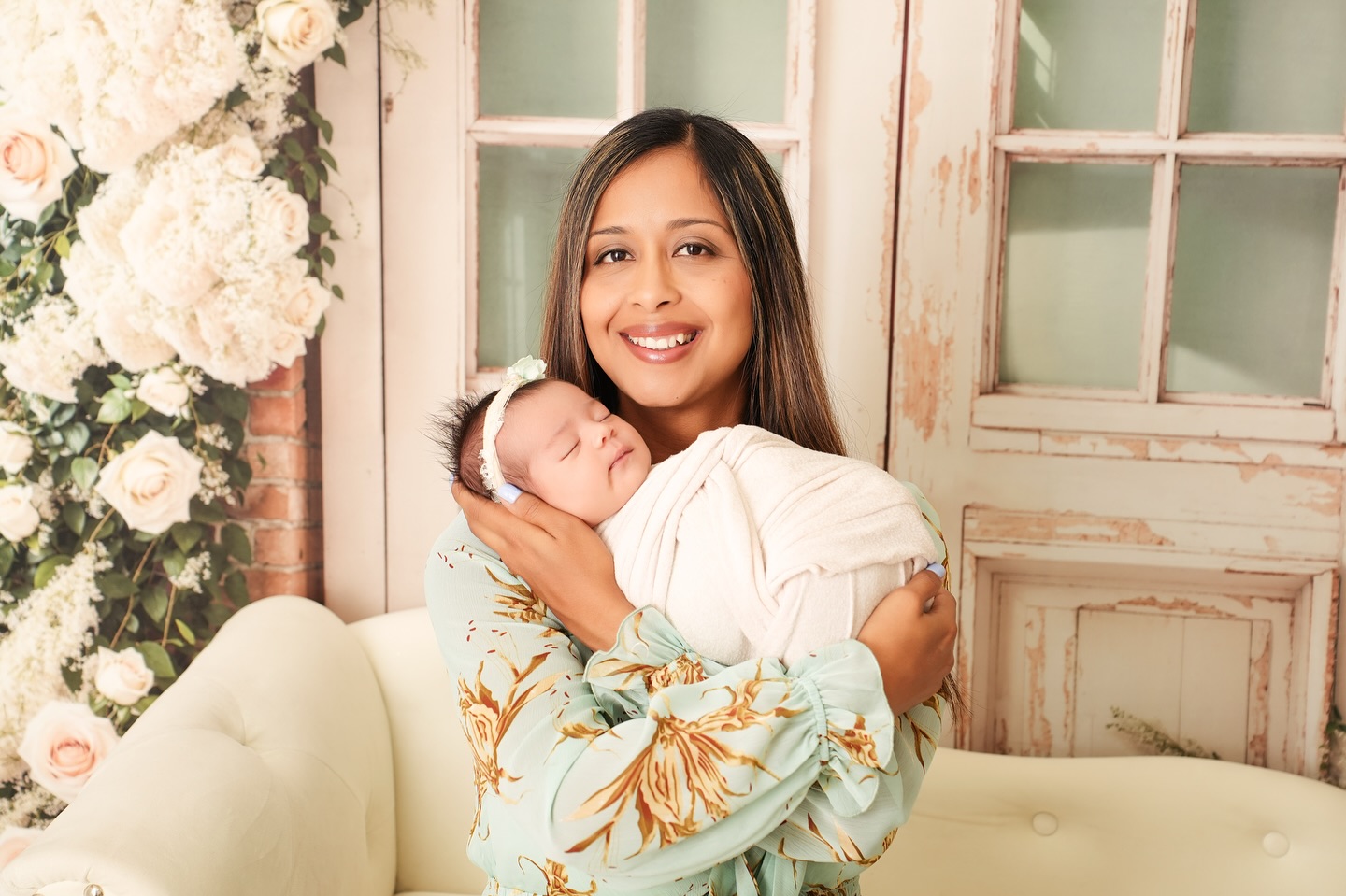 I’ve been soaking up newborn snuggles since welcoming our sweet baby Madison on May 6th. Thank you all for your love and patience while I took this special time with family!
But now…it’s time to get back to it! We’re ready to start taking your charcuterie orders!
#charcuterie #wereopen #charcuterieboards #cltcharcuterie #cltsmallbusiness #openforbusiness #clteats