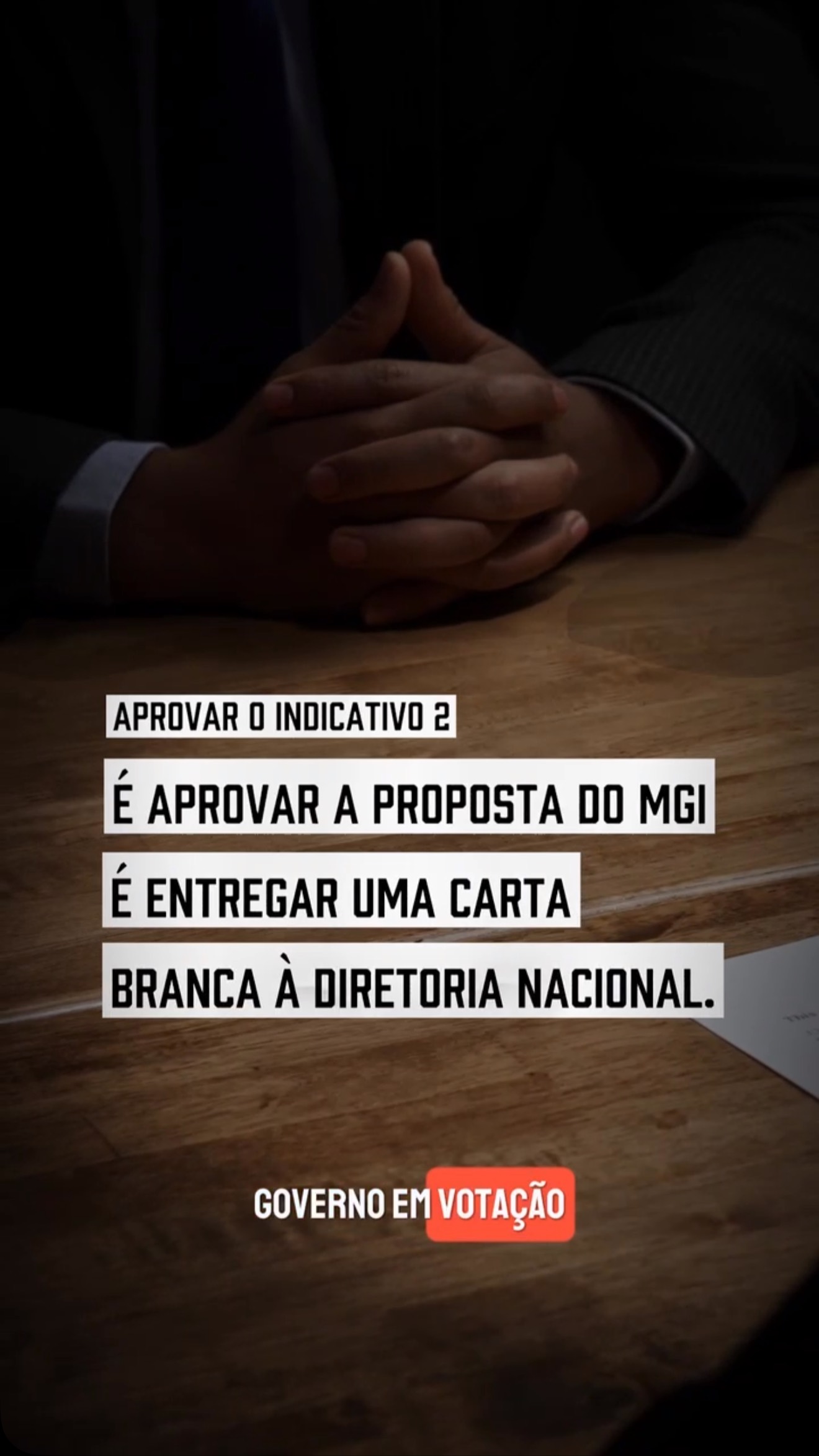 O que está em votação não é a proposta do MGI. É uma armadilha disfarçada de “ressalva”.
A Diretoria Nacional recusou levar à AGNU a proposta real apresentada pelo governo. No lugar disso, colocou um texto ambíguo, que pode ser interpretado de qualquer forma. Se for aprovado, o governo pode entender que aceitamos tudo. E a negociação se encerra.
Você entregaria um cheque em branco?
As Delegacias Sindicais do Consórcio estão unidas em um só chamado: REJEITE O INDICATIVO 2.
O seu voto define se a categoria continua lutando ou se sai da mesa de negociação.
Não aceite ser manipulado.
Vote com consciência.
Vote com coragem.
Vote NÃO ao indicativo 2.
📣 Marque colegas
📲 Envie nos grupos
📩 Encaminhe no privado
#sindireceita #analistastributários #receitafederal