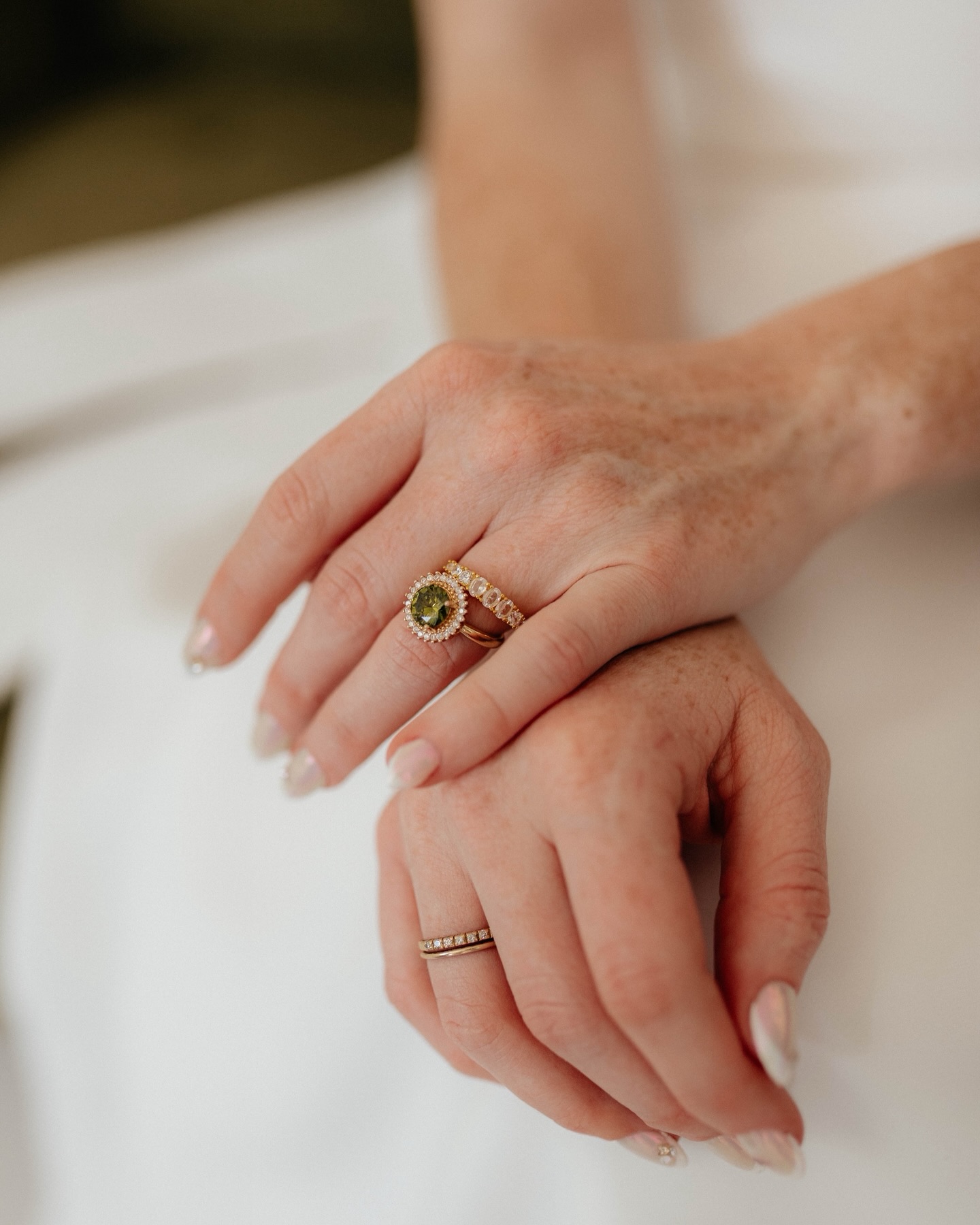 🍊🍋🍋🟩
Hosts: @valerienicolephoto @daydream_floral
Florals: @daydream_floral
Draping and linens: @lumiereutah
Models: @utahmodels.jpg
Dress and jewlery: @reneeatelierbridal
Venue: @studio1918
Cake: @eventcakesbyhan
#saltlakecityphotographer #loveandwildhearts #saltlakecityelopement #northernutahphotographer #utahisbeautiful #utahunique #saltlakecity #visualambassadors #utahphotography #utahweddings #posepatch #utahisrad