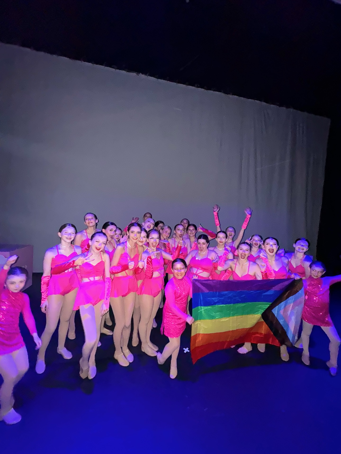 happy pride! spread love always
love, ddw🌈