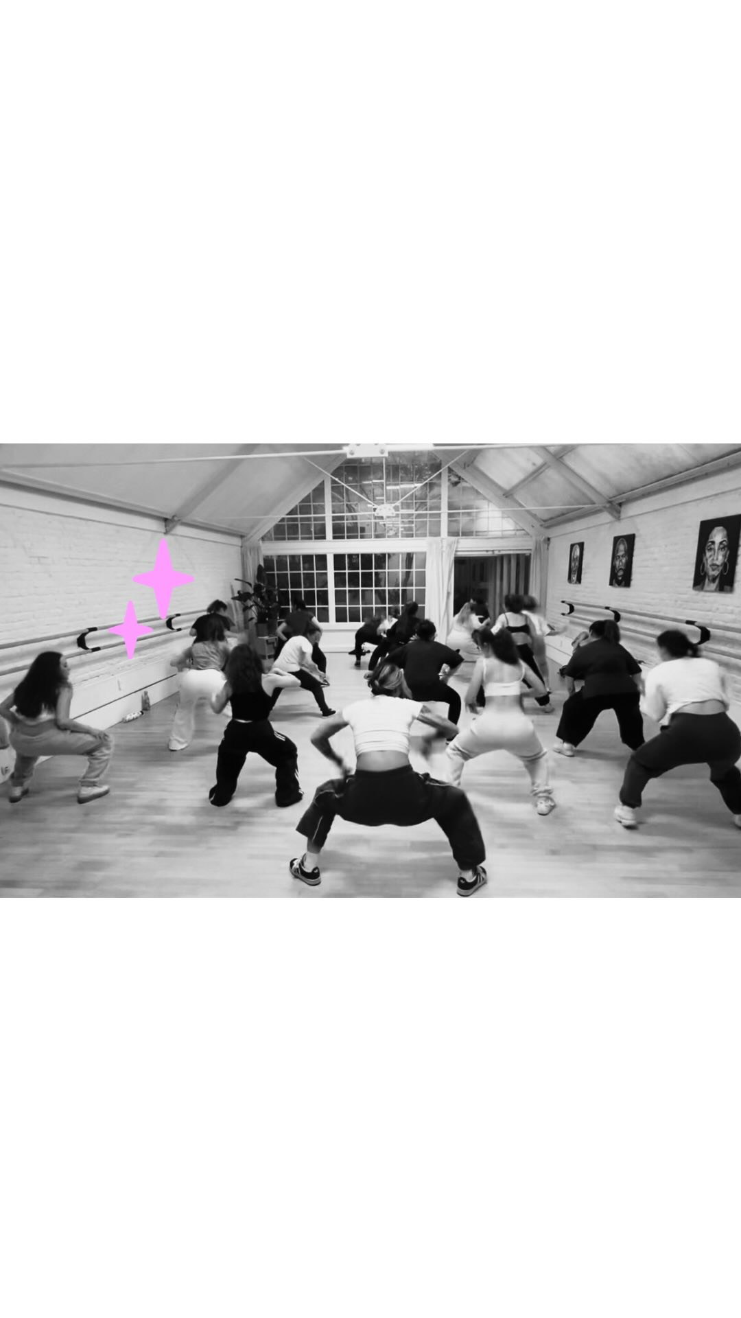 Champs Elysées - Clemenceau 🎶