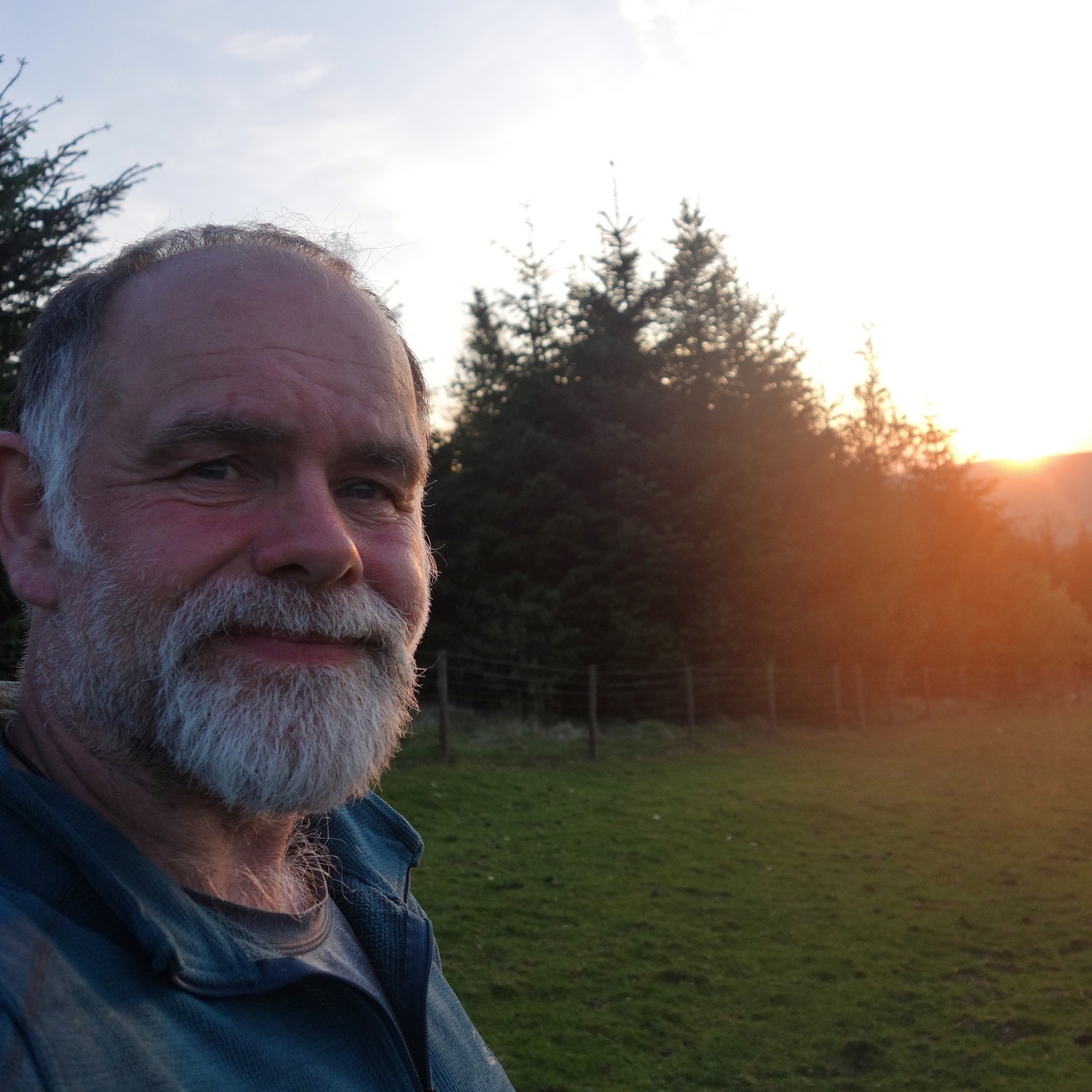 A couple more pictures from my Epynt Way hike. This time at camp, which was spectacular. Here's the thing, though, I took a wrong turn and lost time, and returning did not have any more to give to the day. But right at the junction where I returned was a pitch with an incredible view and later, a sunset. Had I walked the right path, I'd have been in the woods. Some mistakes work out. The video of the Epynt Way is on my YouTube channel if interested: The Epynt Way, Day 1: A Tough, Wild Walk Through Wales’ Lost Land | 90km Solo Hike #epynt #epyntway #sunset #sunsettrail #naturetones #endoftheday #hikingwales #midwales #longdistancewalk #longwalks