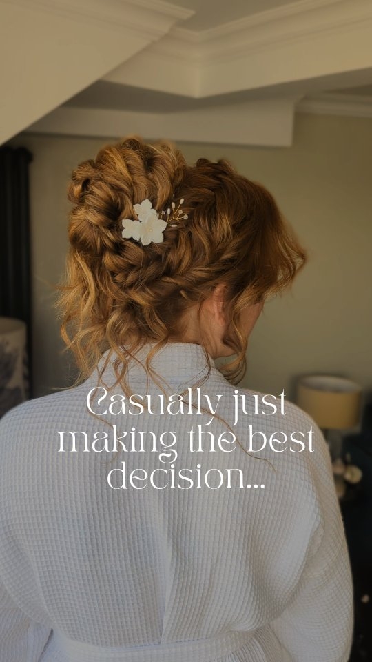 When you made the best decision for your coastal bridal hair! 😍🌊
My stunning bride loved both a low bun and high bun so thought she'd go mid-height 🤞🏼
But afterwards...she wasn't so sure about the style she had chosen for me to create at her trial...
Gee knew she was in safe hands, trusting me to elevate the bun - creating a beachy high updo for her on the day 🌊
I knew she made the right decision and everyone agreed, she looked so stunning! (And has a 3 month old baby!?! 🤯) 🔥 Stunning!!! 🥰
DM if you're loving this vibe and think we'd be a perfect match for your bridal look, Becca x
Look finished beautifully by @claireaustinengland 🌼 who made my bride her own hair pin so quickly and perfectly 🙏🏼😍 thank you Claire, loved it!
🏩@greenbankhotel
💄@balanceofbeautee
📸@pinkwavephotography
#cornwallbridalhair #weddingmakeupcornwall #weddingmakeupdevon
#cornwallbridalmakeup
#cornwallmakeup
#devonbridalhair #devonbridalhairdresser #plymouthweddinghair #plymouthbridalhair #makeupartistcornwall #makeupartistdevon #makeupartistplymouth #bridalmakeupdevon #bridalmakeupcornwall #plymouthmakeupartist
#bohoweddinghair #bridalhaireducation
#UKbeachwedding
#mermaidweddinghair
#bohobrideinspo
#devonelopement #cornwallelopement #dartmoorelopement
#ukelopement #devonweddinghair #cornwallweddinghair #bohohairdevon #bohohaircornwall
#ukbeachweddingvenue #beachweddinghair