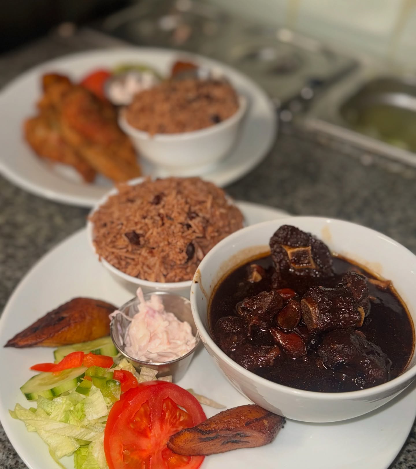 Midweek Munchies Hitting Different Today๐คค๐ด
.
.
Follow us on TikTok!! paradise_romford
.
.
.
#Caribbeancuisine #jamaicanfood #chef #caterer #restaurant #romford #paradise #family #business #lounge #bar #jamaican #love #food #lounge #bar #essex #london #cocktails #events #catering #services #sweets #dinner #explore #explorepage #viral #festivals