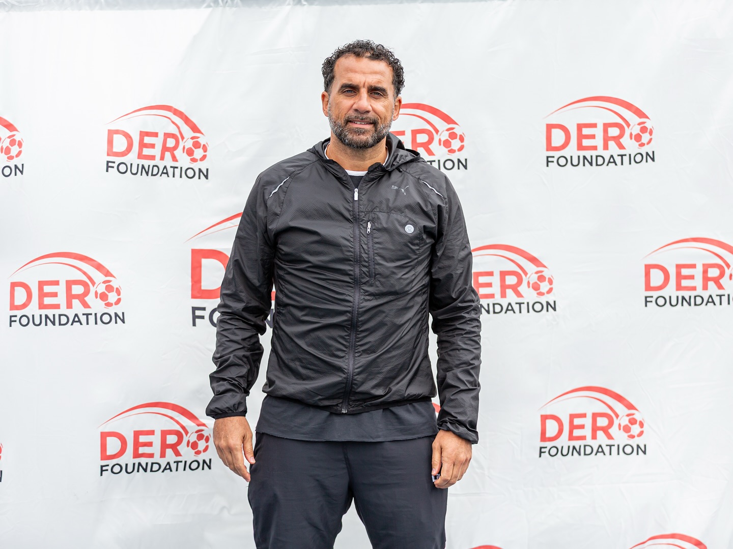 Witnessing the community come together in support of such a noble cause reinforces my belief in the transformative power of sport. It’s not just about the game; it’s about the lives we touch and the futures we help shape.
Good job Team Scotiabank!
Thank you to everyone who participated, donated, and cheered us on. Together, we’re making a lasting impact. DeRo
#uoft #varsityblues #DeRoFoundation #HollandBloorview #BluesCup2025 #soccer#futbol