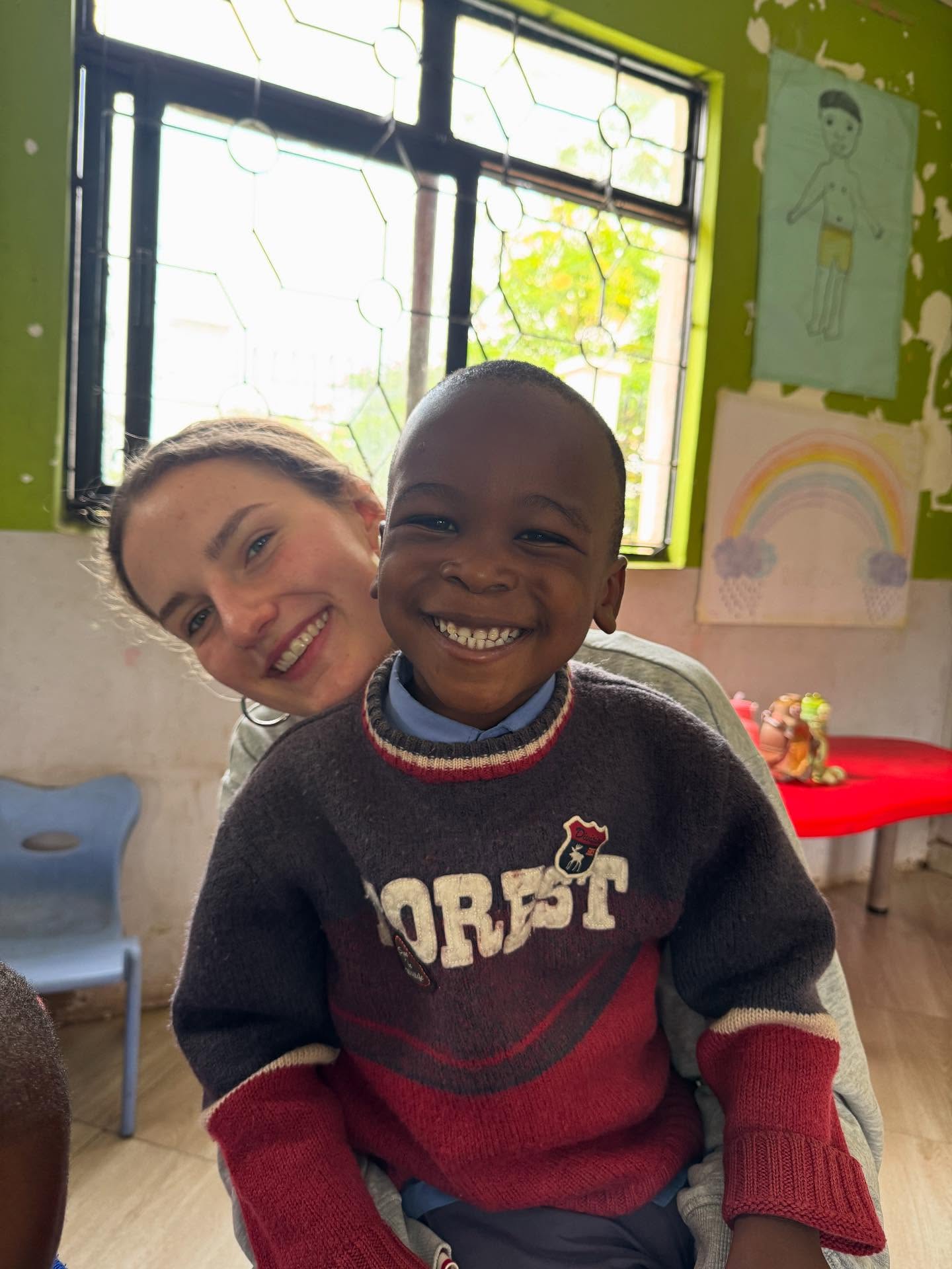 Happy Monday 😊
Ready for another week of fun, learning, and laughter 💛📚
#volunteer #volunteerabroad #volunteerafrica #gapyear #africa #childcare